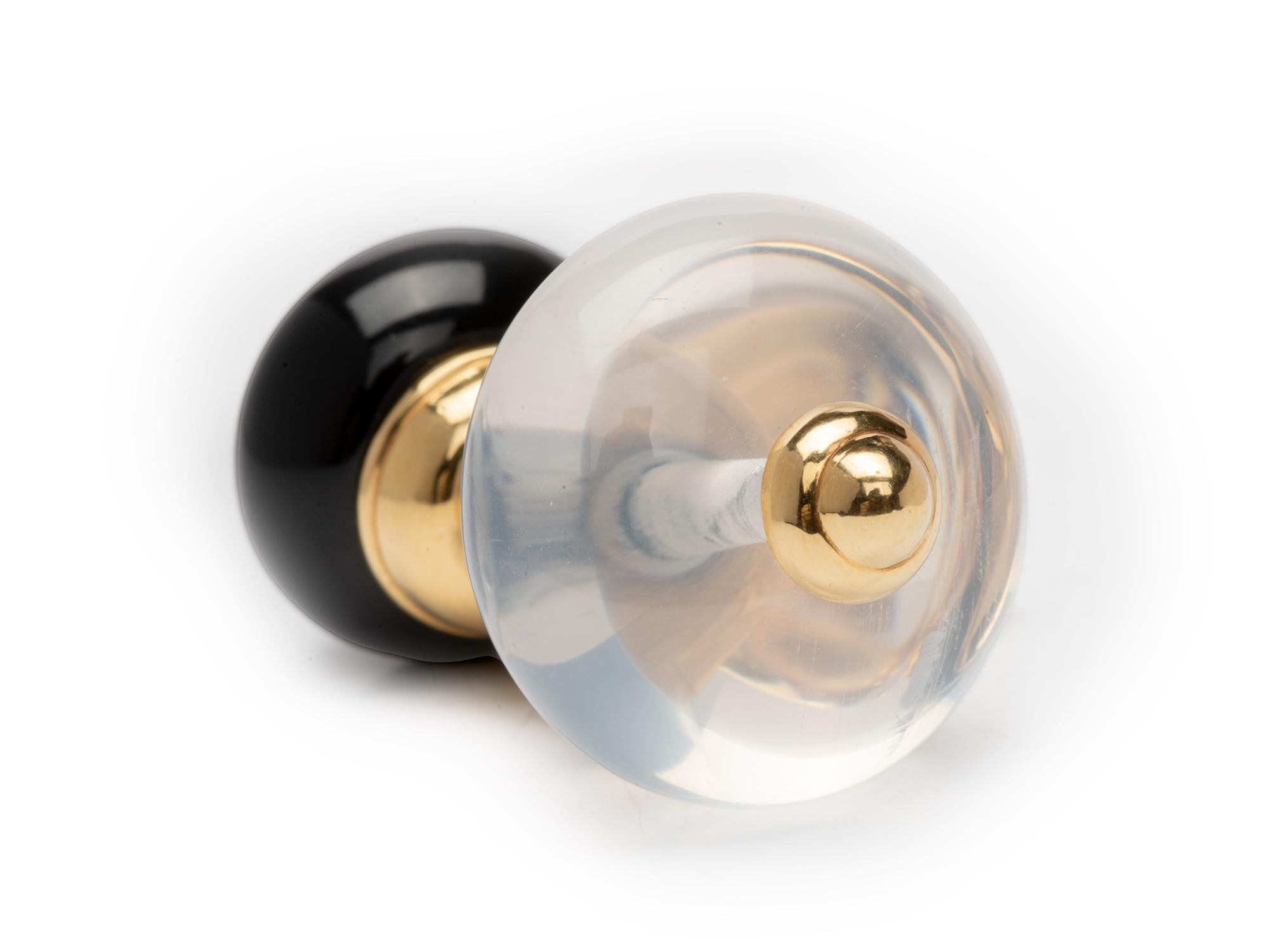 Marina B. Orecchino con perline di onice e cristallo di rocca. In condizioni buone in vendita a San Antonio, TX