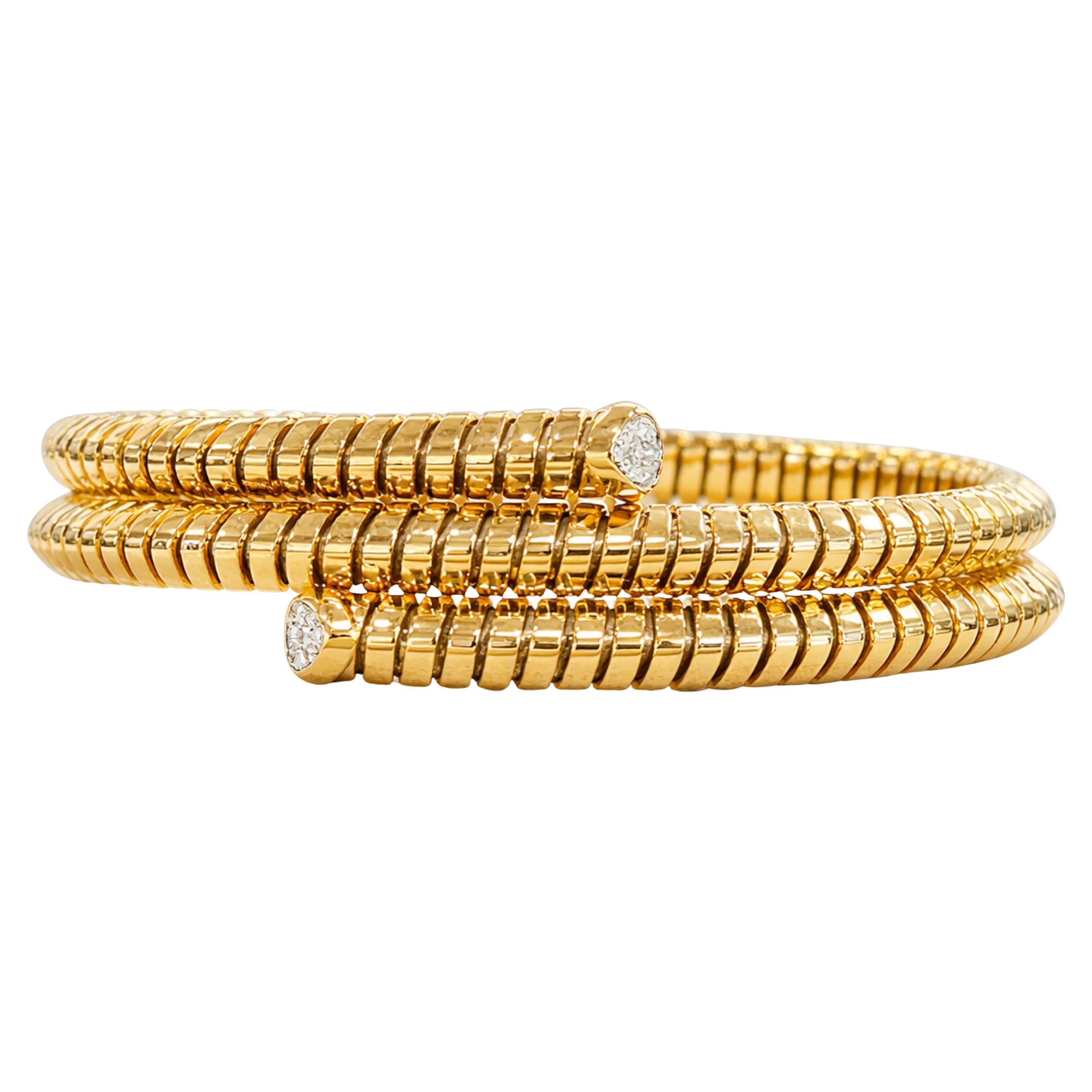Marina B Pavé Diamond Triple-Wrap Bangle - Oro giallo 18K. in vendita
