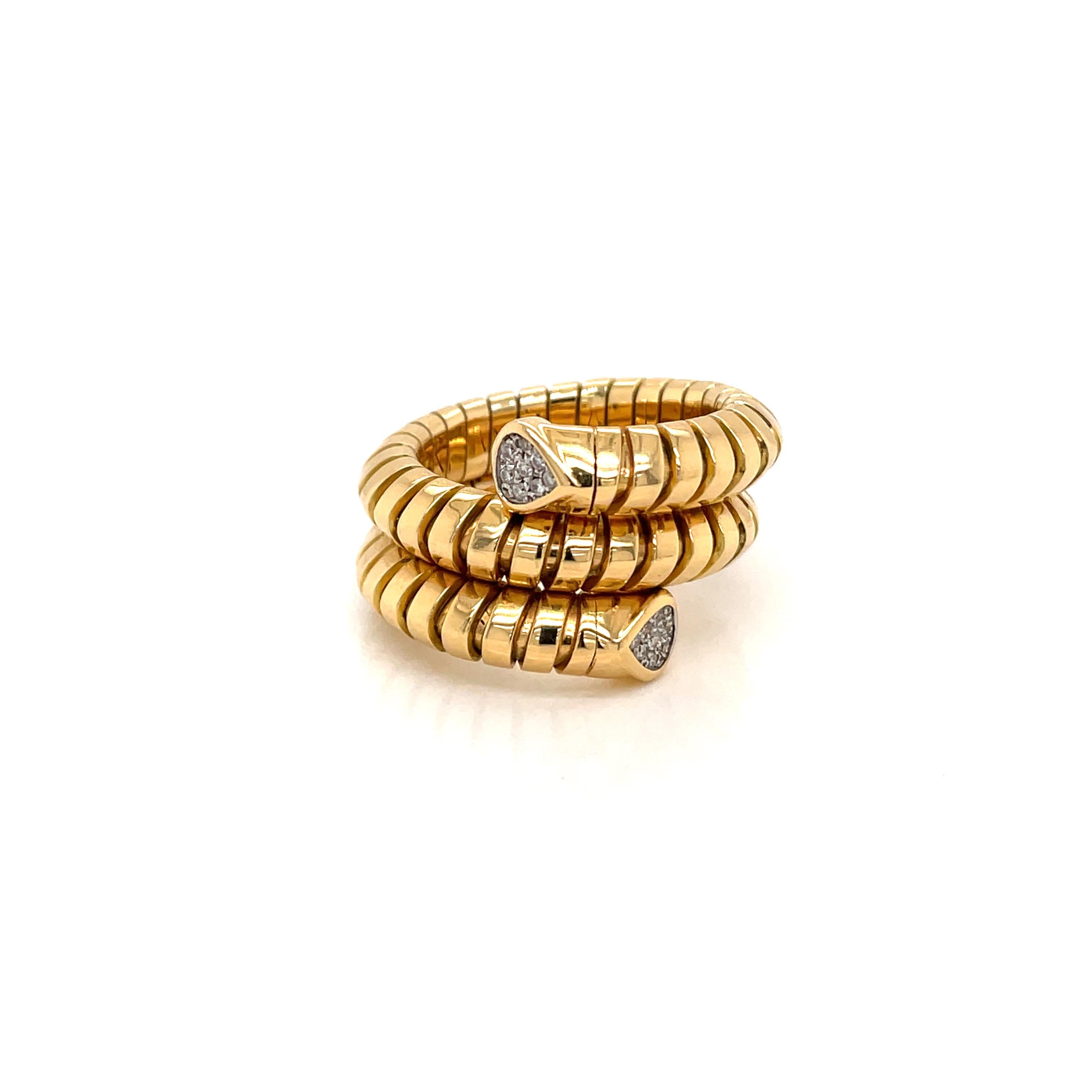 Cabochon Marina B Trisola Pavé Diamond Gold Ring