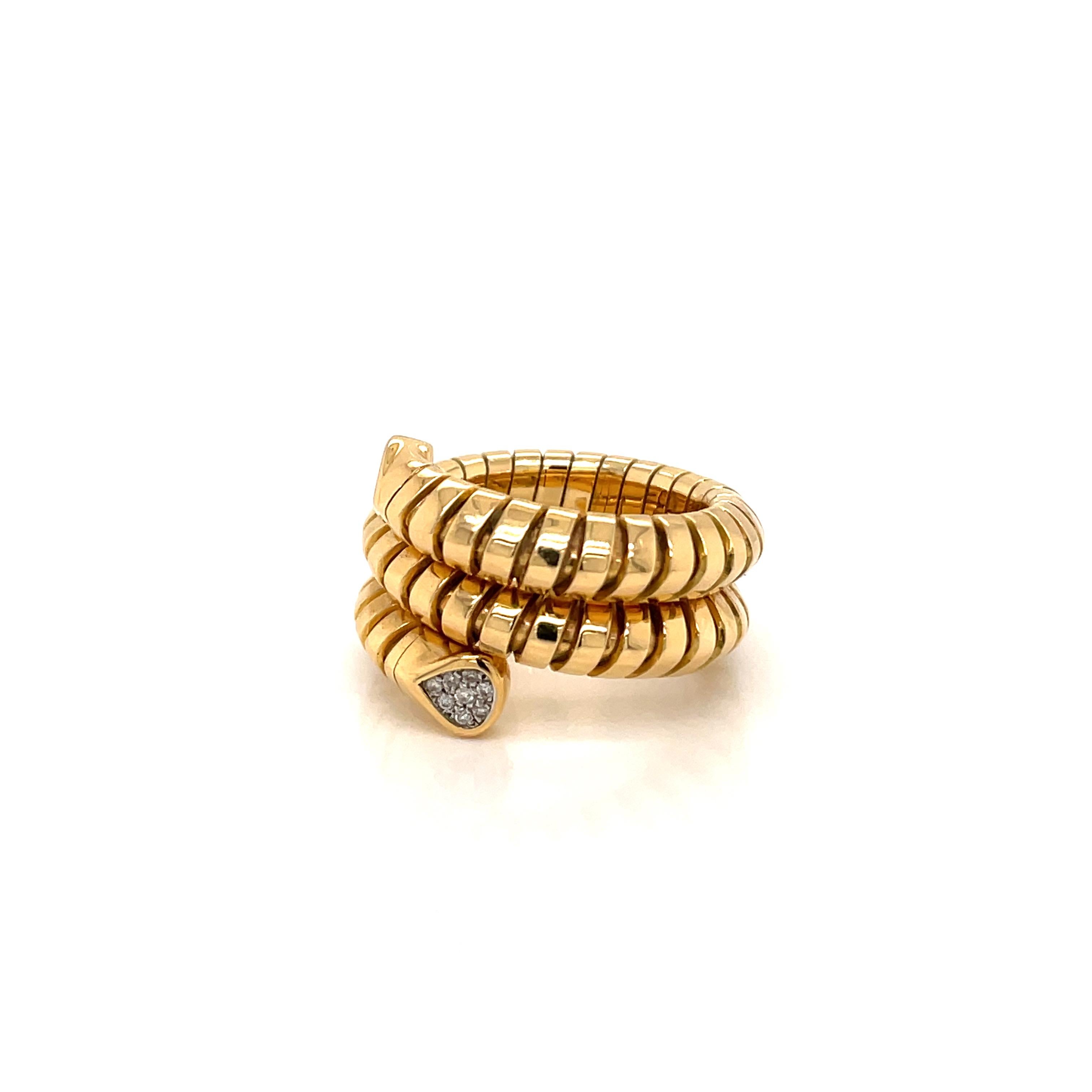 Women's Marina B Trisola Pavé Diamond Gold Ring