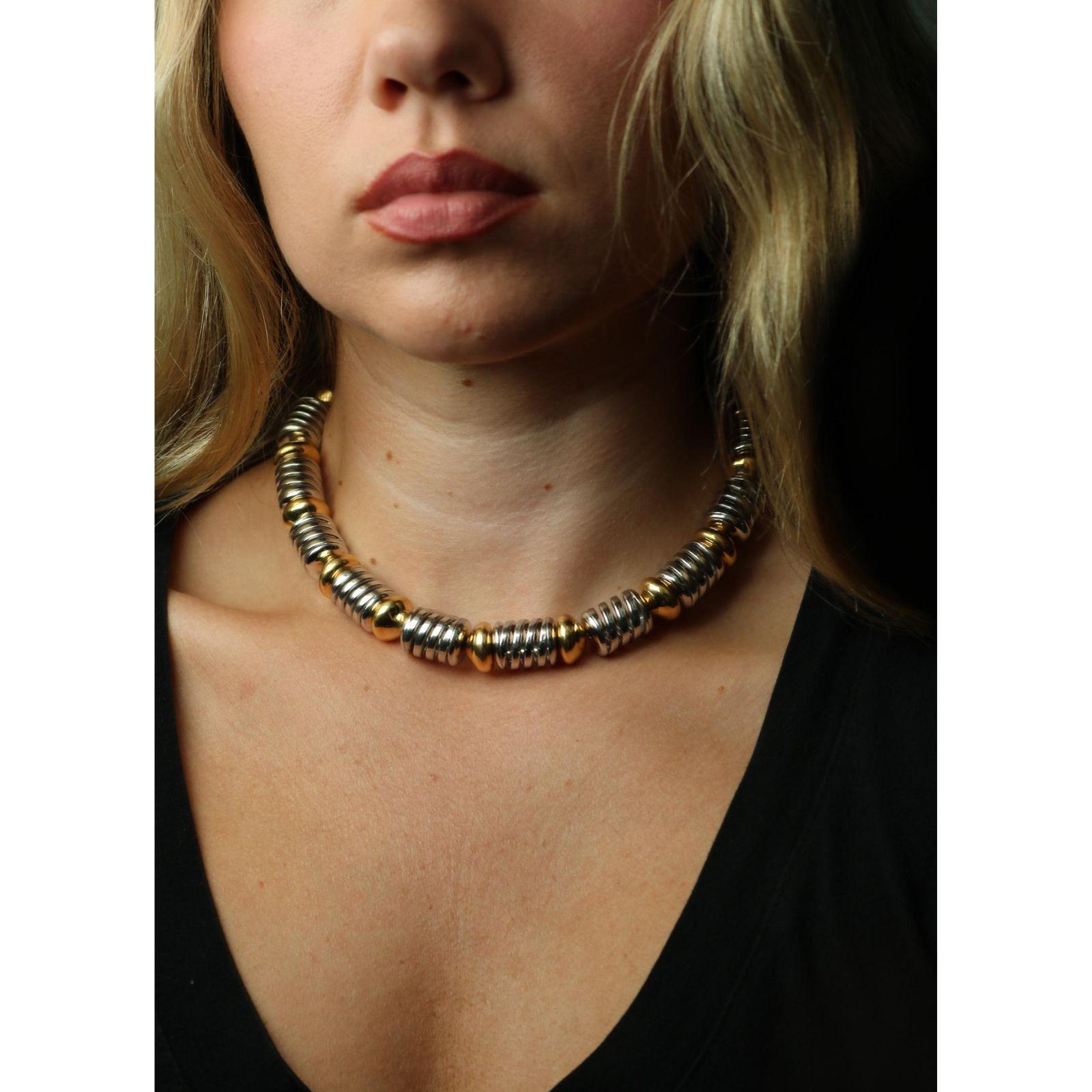Marina B Or jaune Or blanc Collier ras de cou Helix 18K Excellent état - En vente à Fairfield, CT