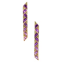 Marina Bvlgari 1989 Pyramide Dangle Earrings in 18k Gold with 47.5ctw Gemstone