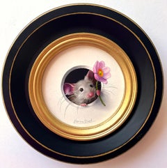 "Petite Souris 701" di Marina Dieul, Pittura a olio originale, Topo con fiore