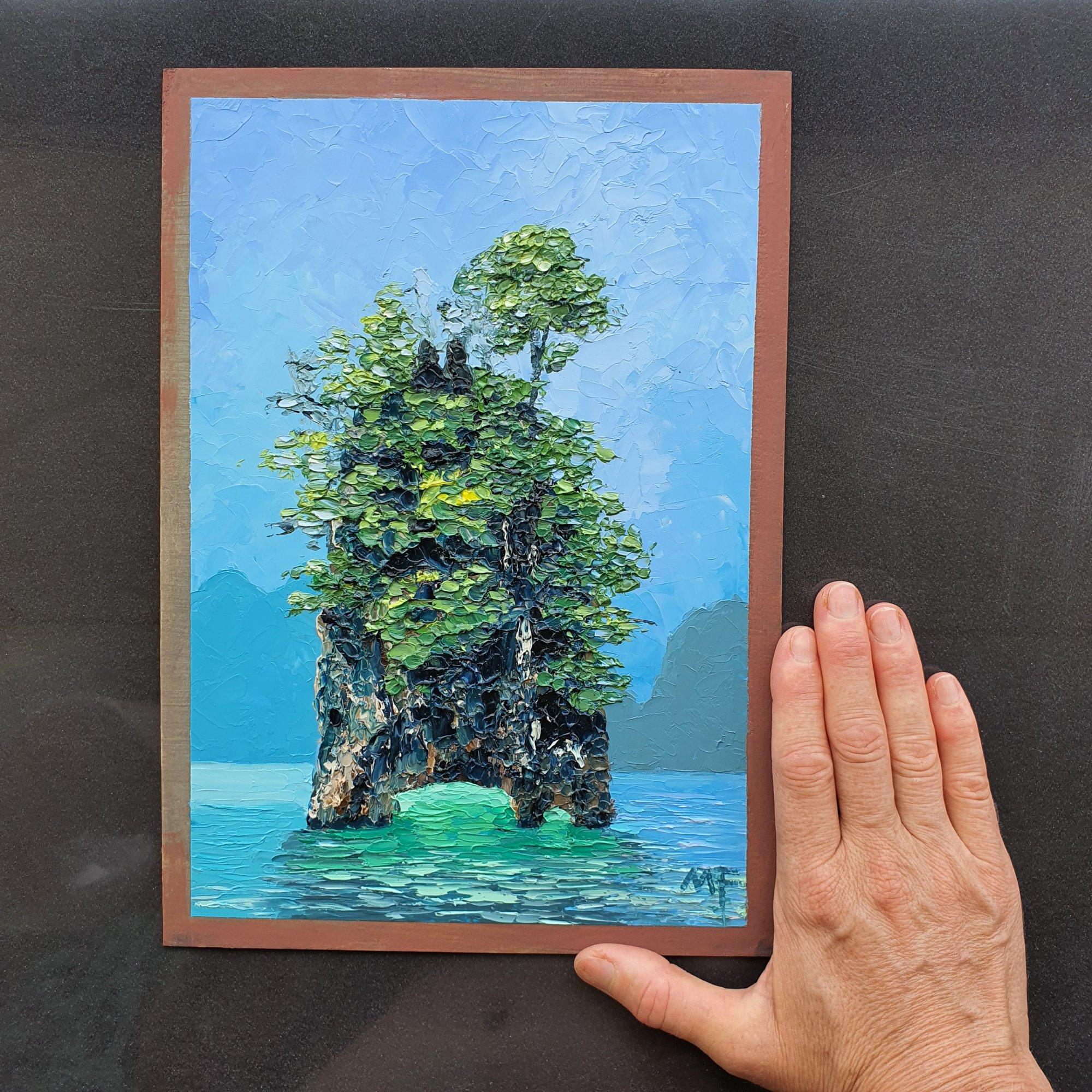 Park national de Khao Sok - Bleu Landscape Painting par Marina Fisher