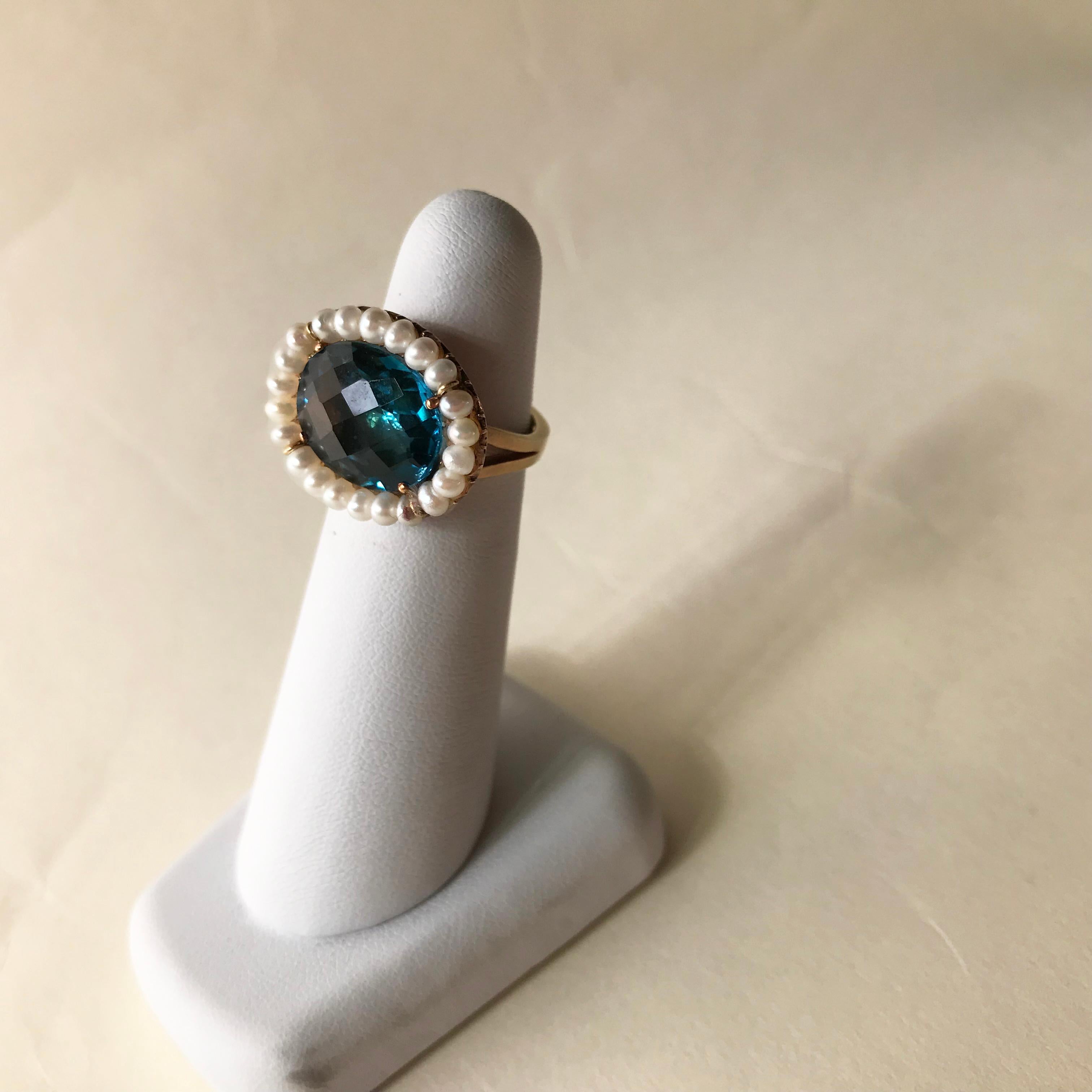 Marina J. 18 Karat Yellow Gold with London Blue Topaz Stone and Pearls Ring In New Condition In Los Angeles, CA