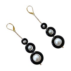 Marina J. Pendientes graduados de perlas, ónix negro y oro amarillo macizo de 14k de 3 hileras