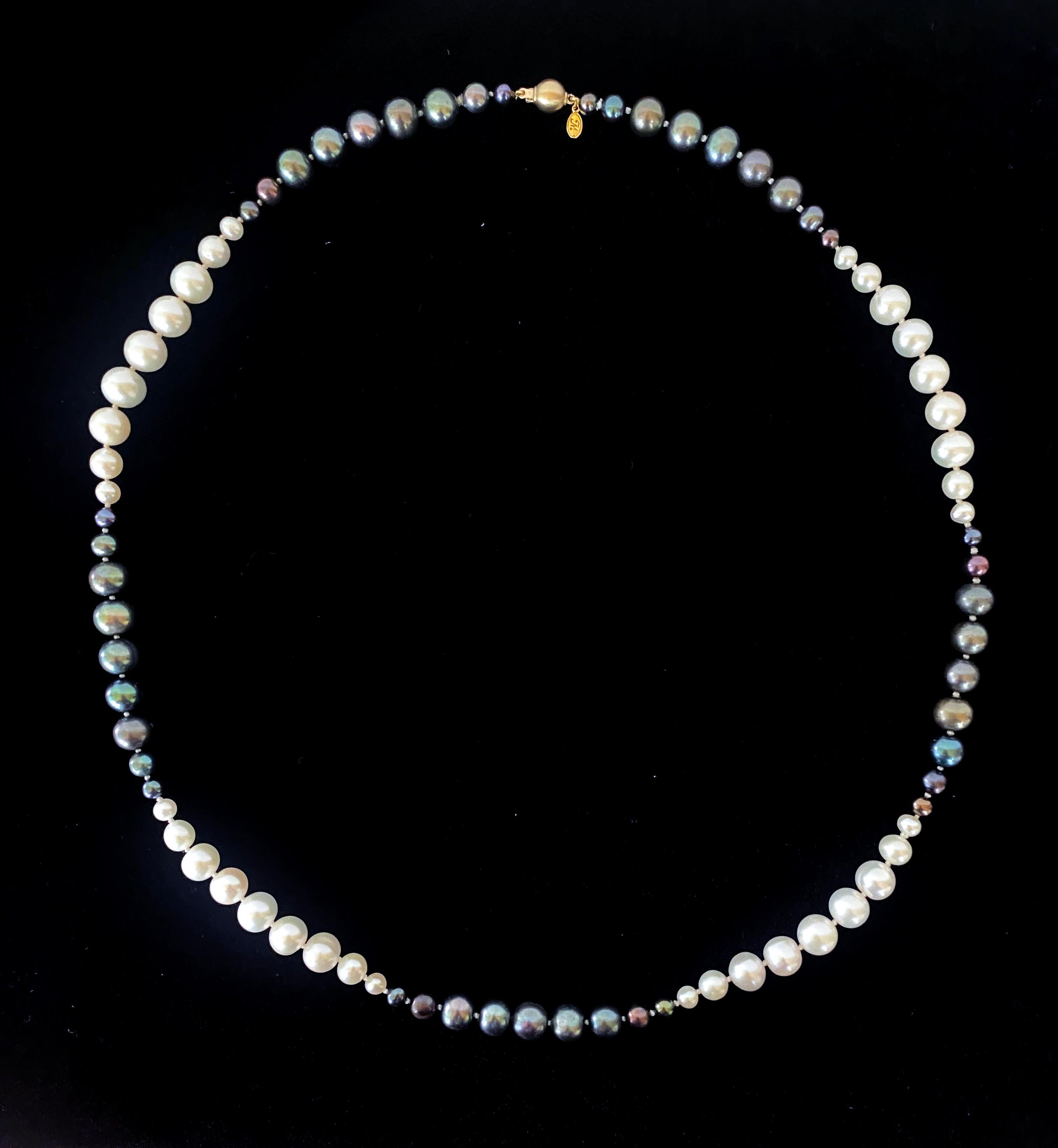 Bead Marina J. All Pearl Graduated Ombre Necklace with 14k Yellow Gold Clasp For Sale