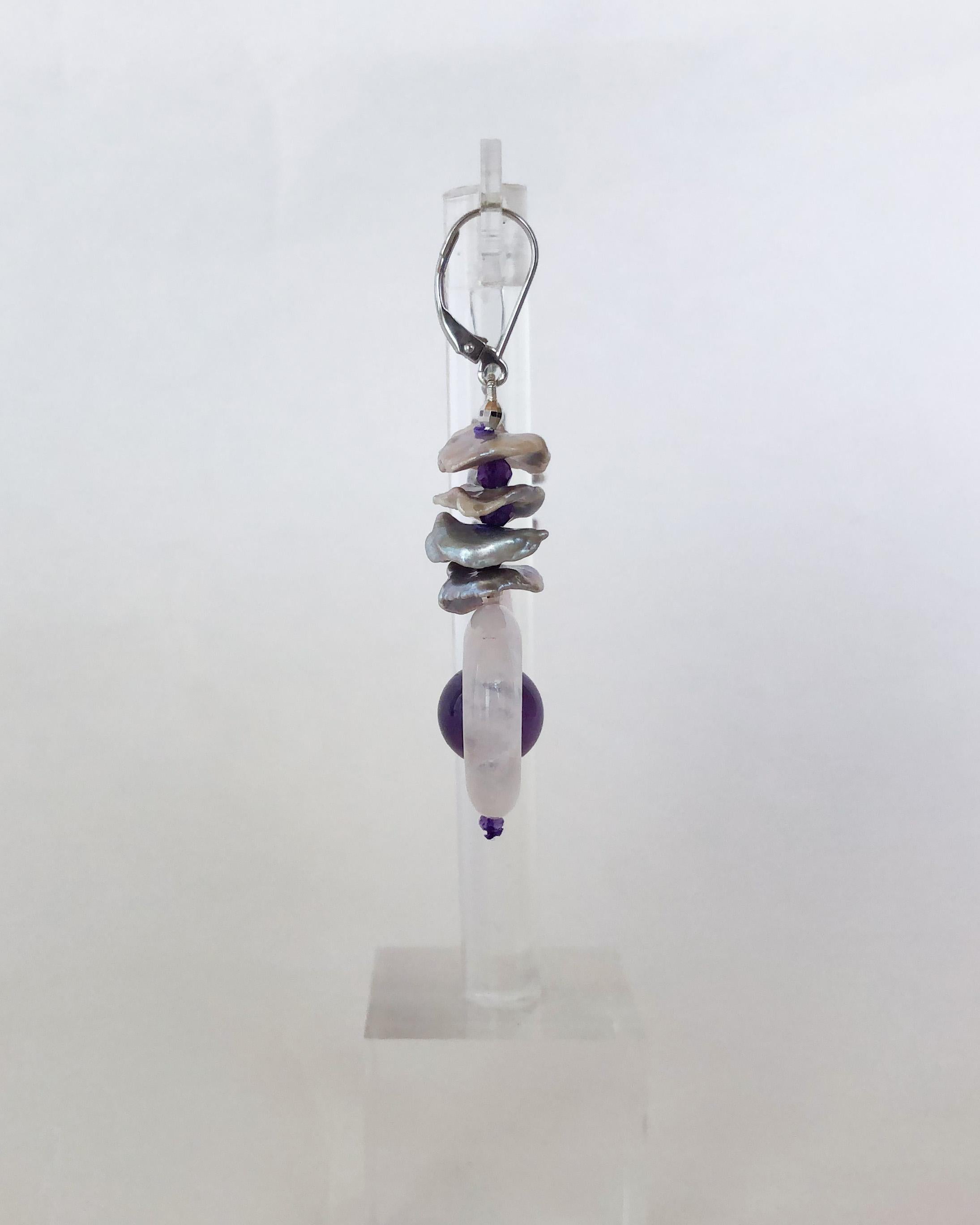 Taglio brillante Marina J. Orecchini con ametista, quarzo rosa e perla grigia in oro bianco 14 kt. in vendita
