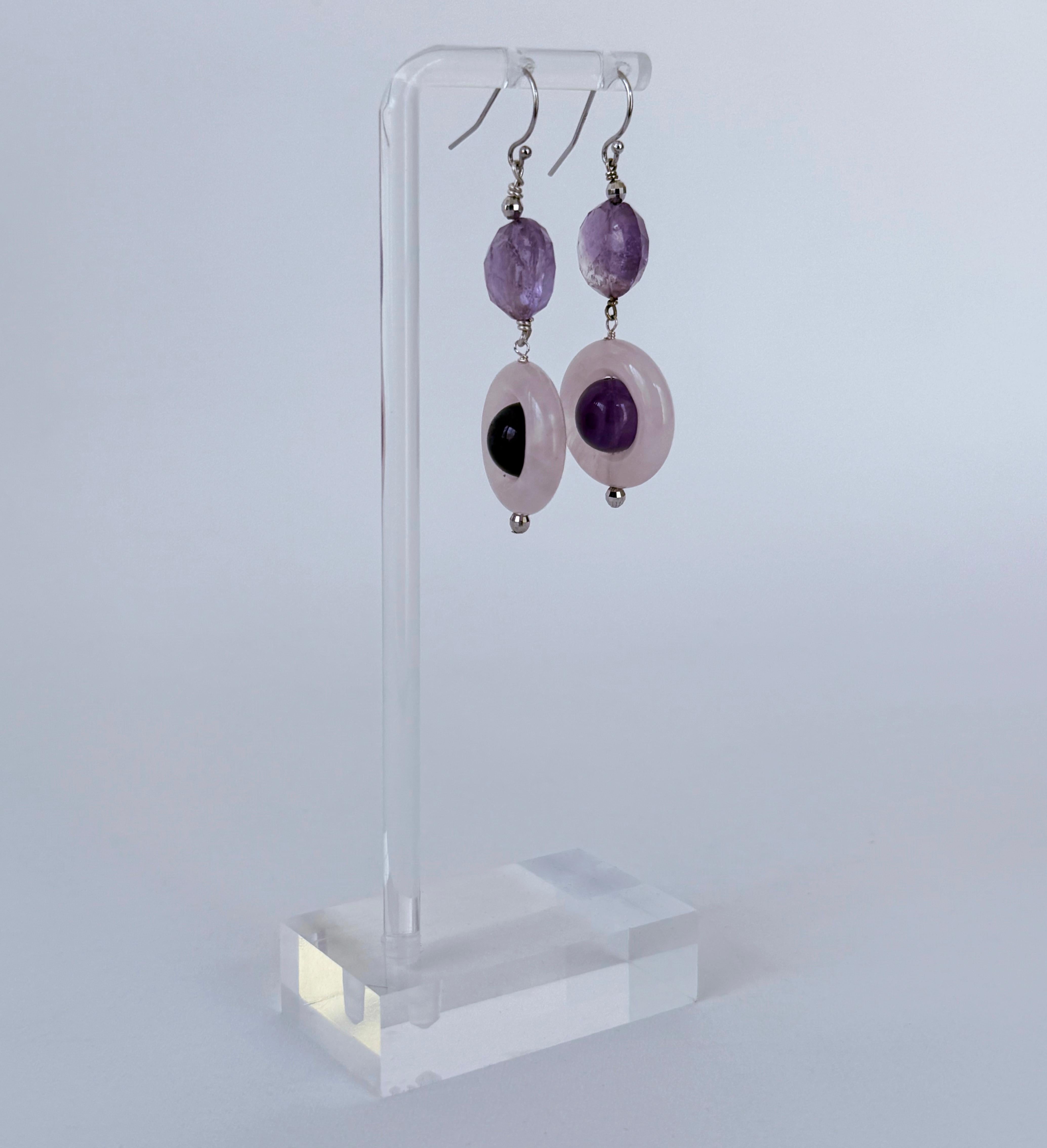 Perle Boucles d'oreilles en améthyste, quartz rose et or blanc massif 14k de Marina J. en vente