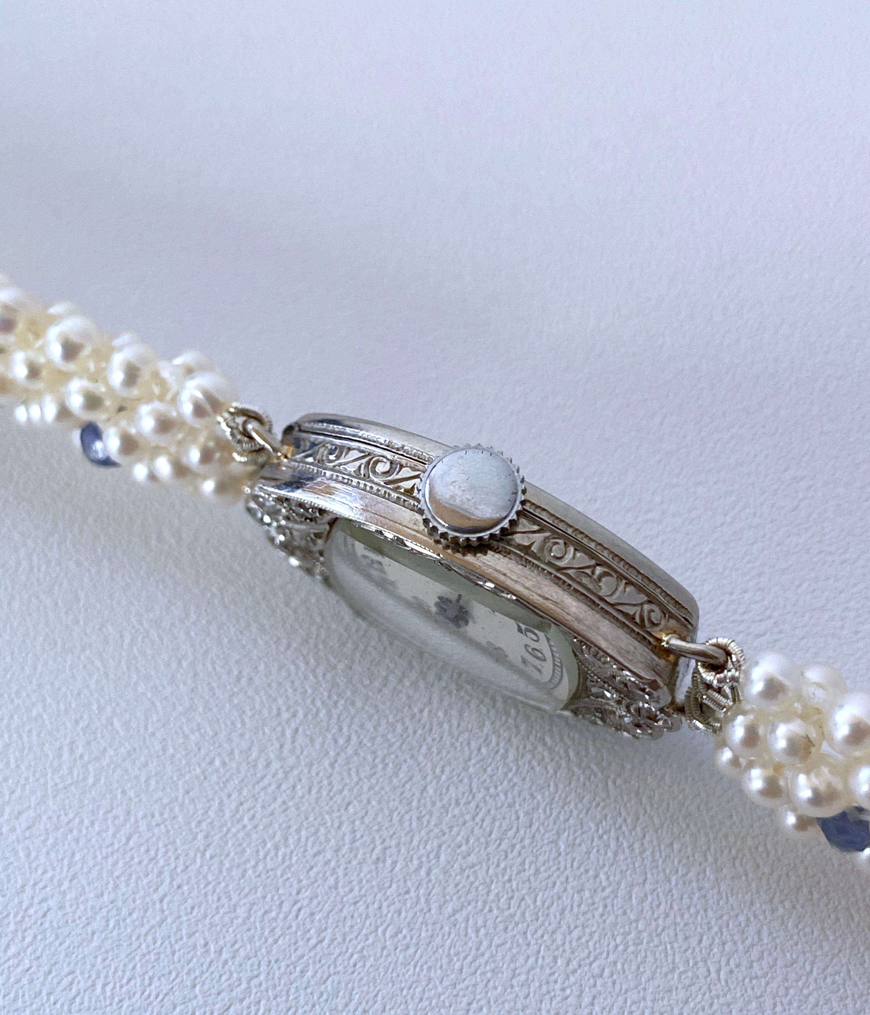 Marina J. Vintage Platin- und Diamantuhr mit blauem Saphir und Perlen im Angebot 3