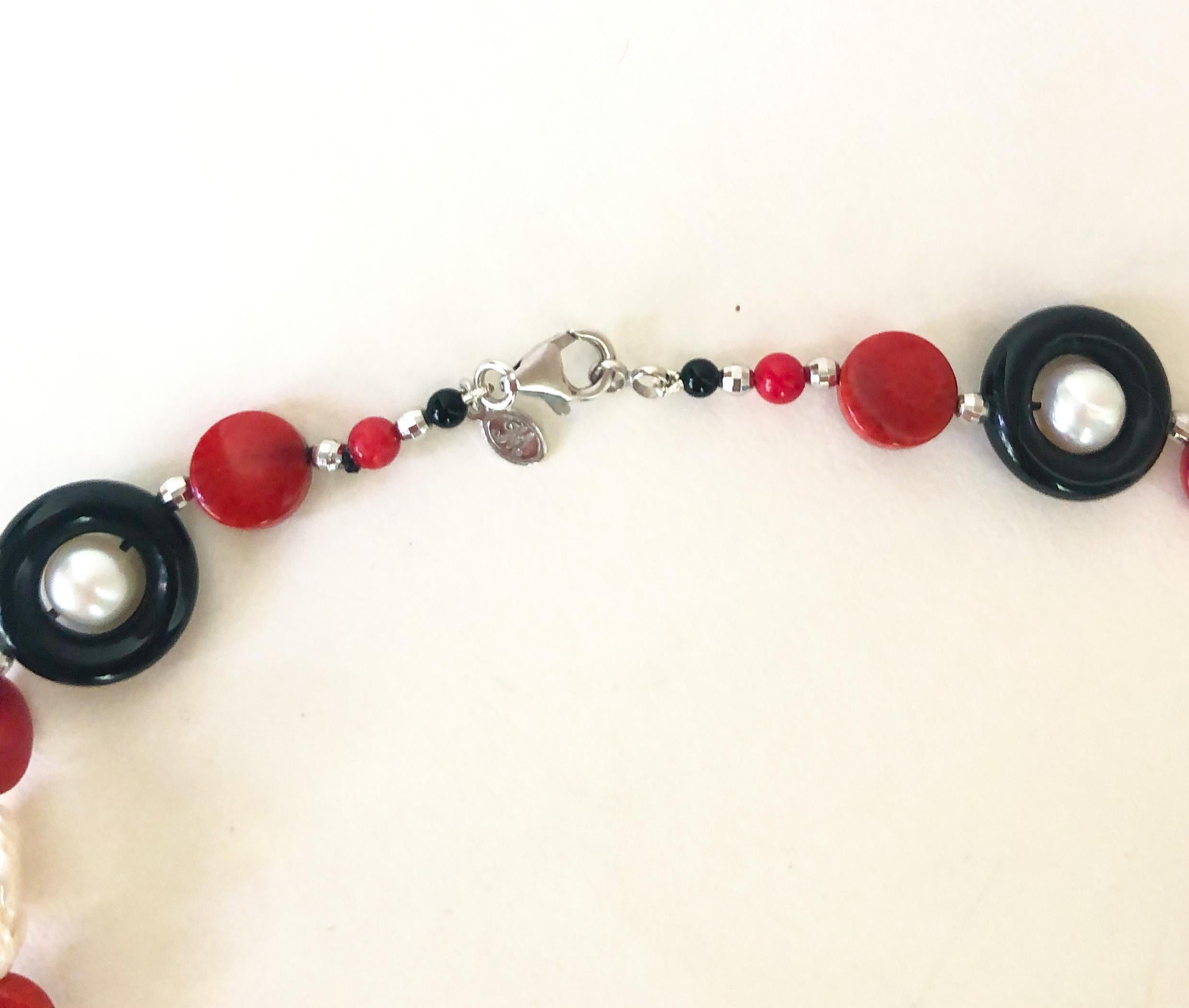 Marina J. Art Deco Style Sautoir Necklace with Coral, Onyx, Pearl and Tassel For Sale 2