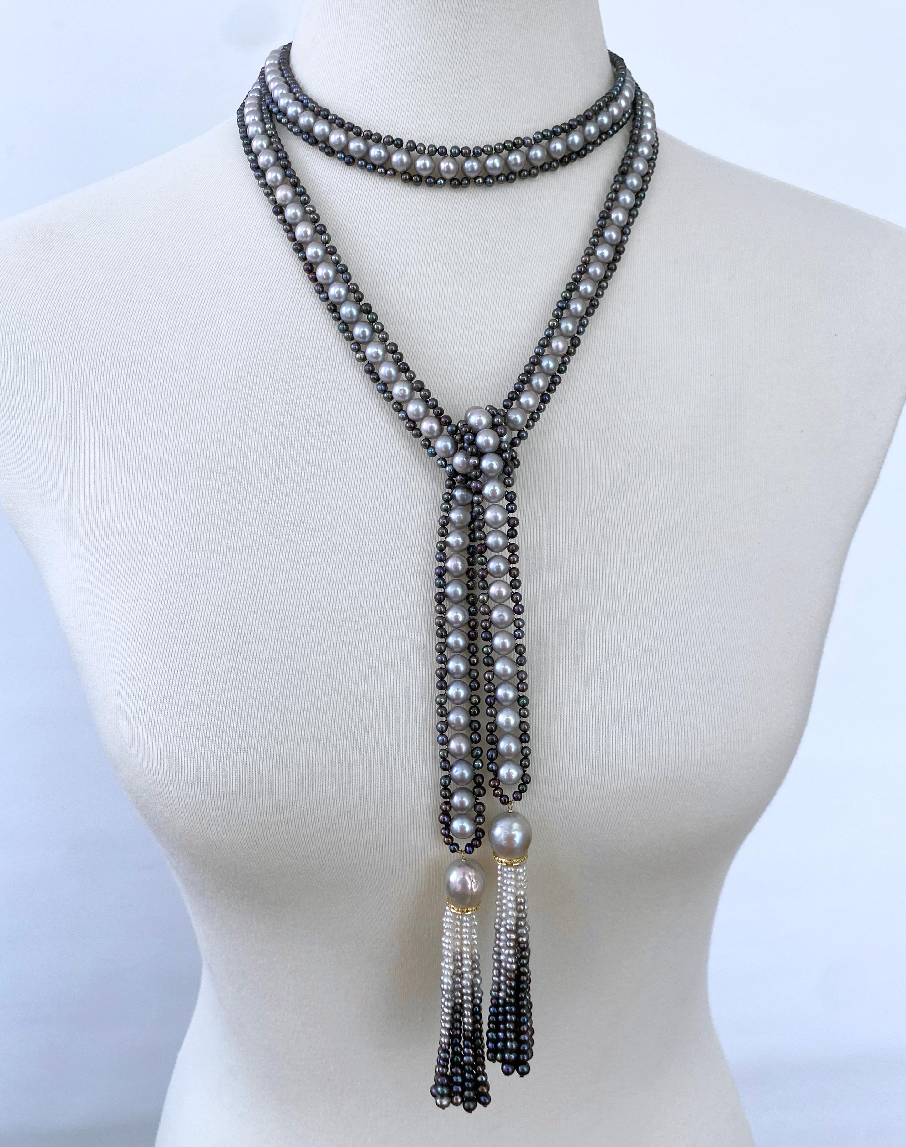 Stupendo Lariat / Sautoir di Marina J.

Questo pezzo è realizzato con perle naturali, argento placcato oro e diamanti. Questo Sautoir aperto, che misura 50 pollici senza nappe, è realizzato con perle grigie e nere intrecciate in una colonna stretta.