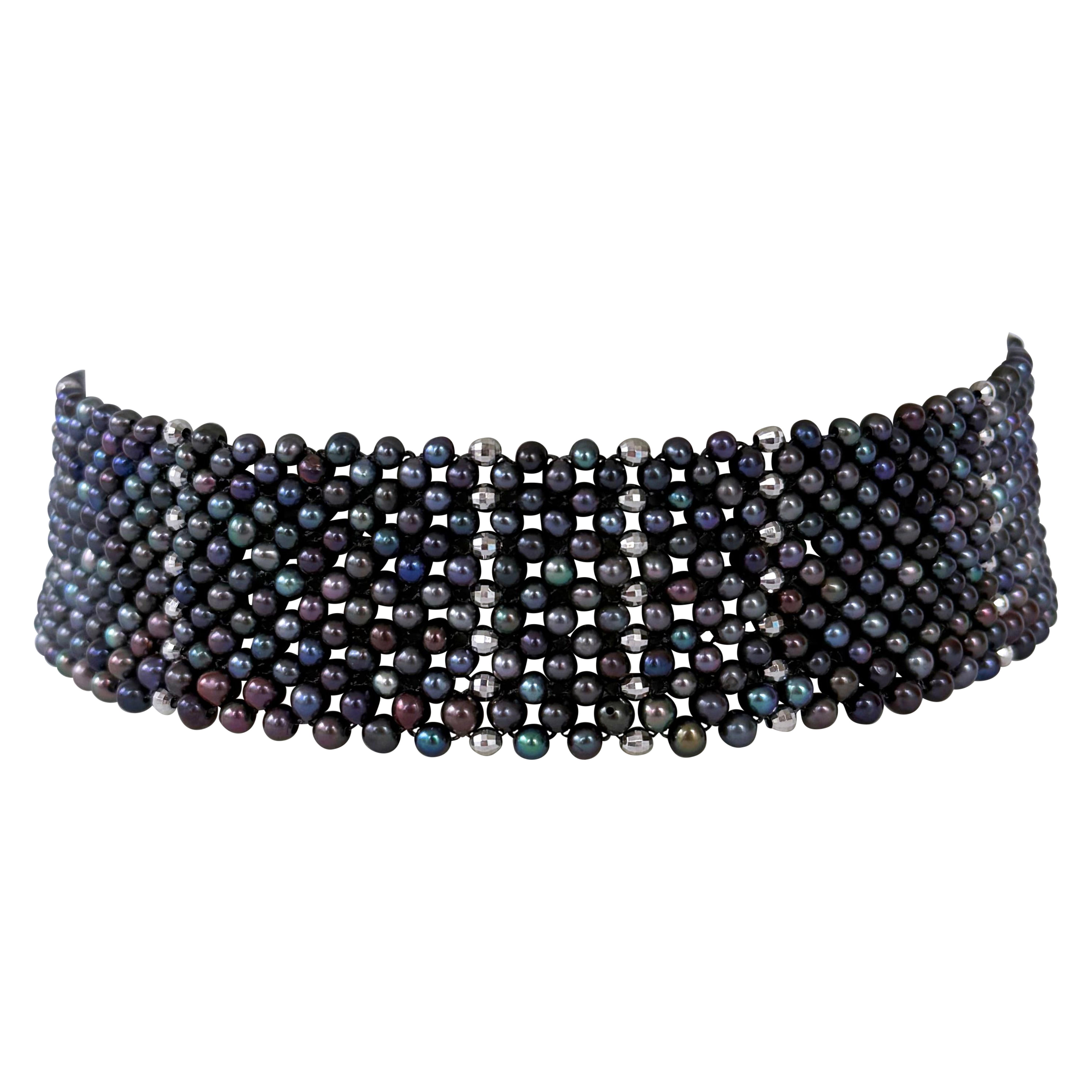 Marina J. Gargantilla ajustable de perlas negras con fornituras de plata rodiada en venta