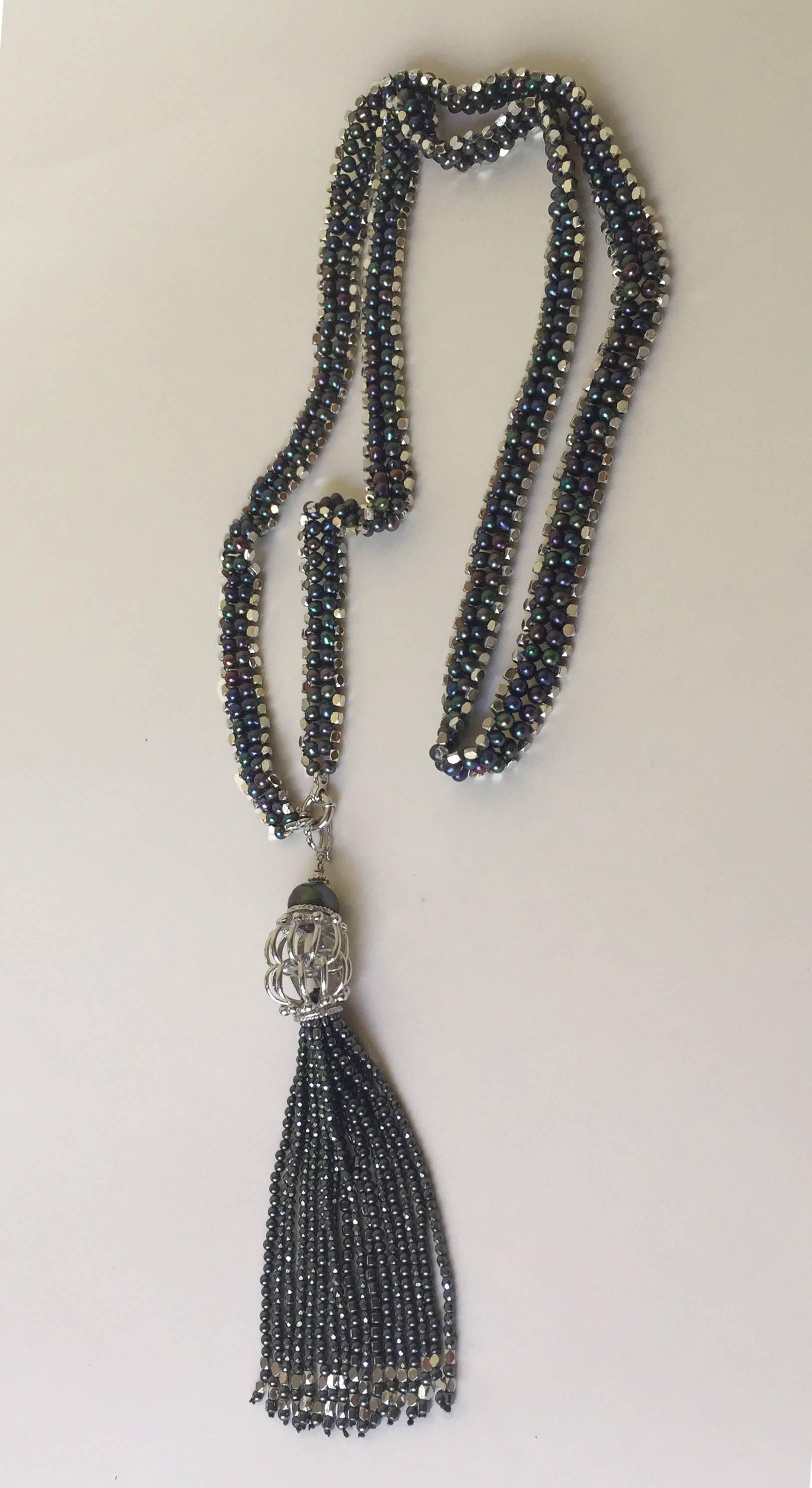 Sautoir Marina J en argent sterling, perles noires et rhodium avec pompon en hématite en vente 5