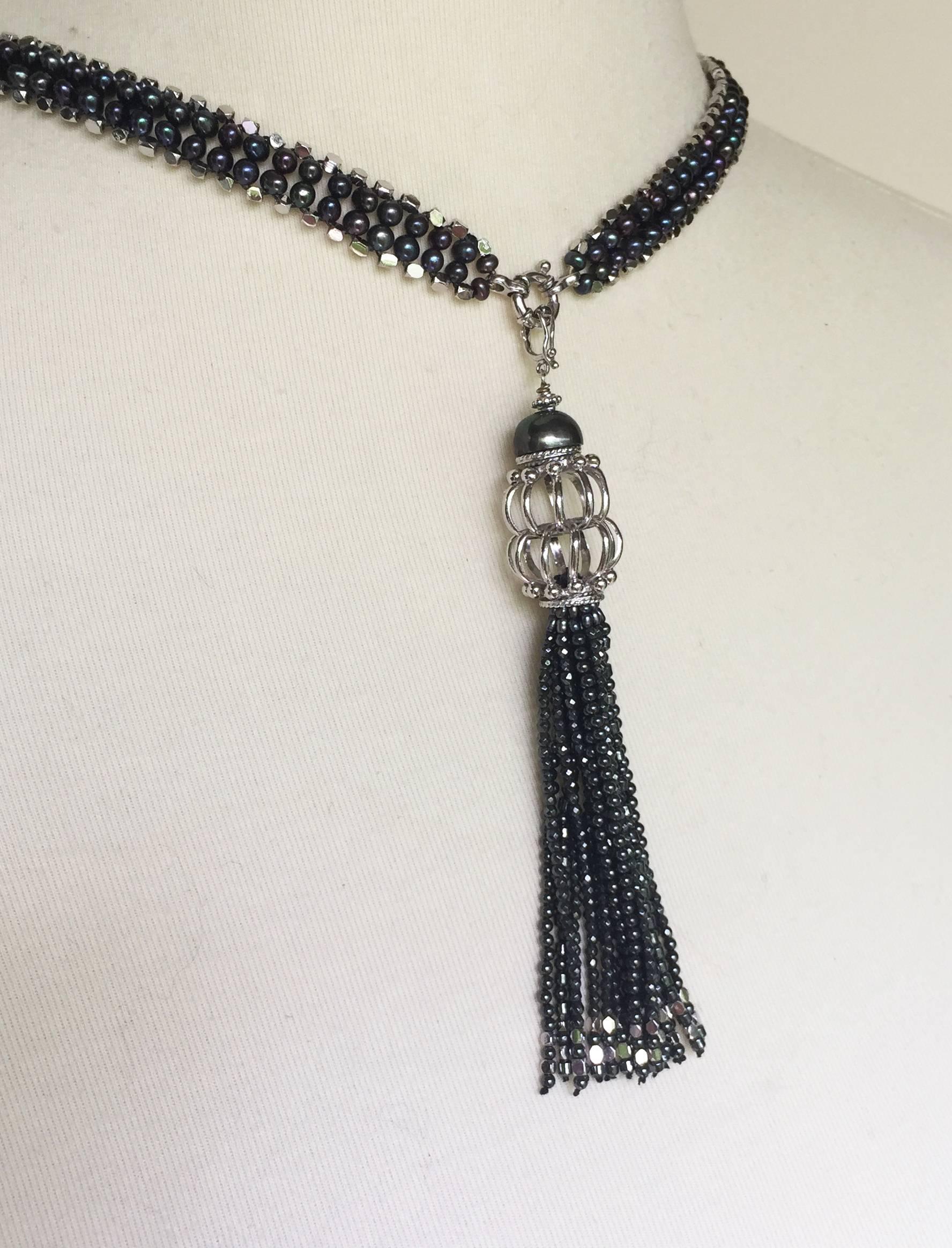 Sautoir Marina J en argent sterling, perles noires et rhodium avec pompon en hématite en vente 7