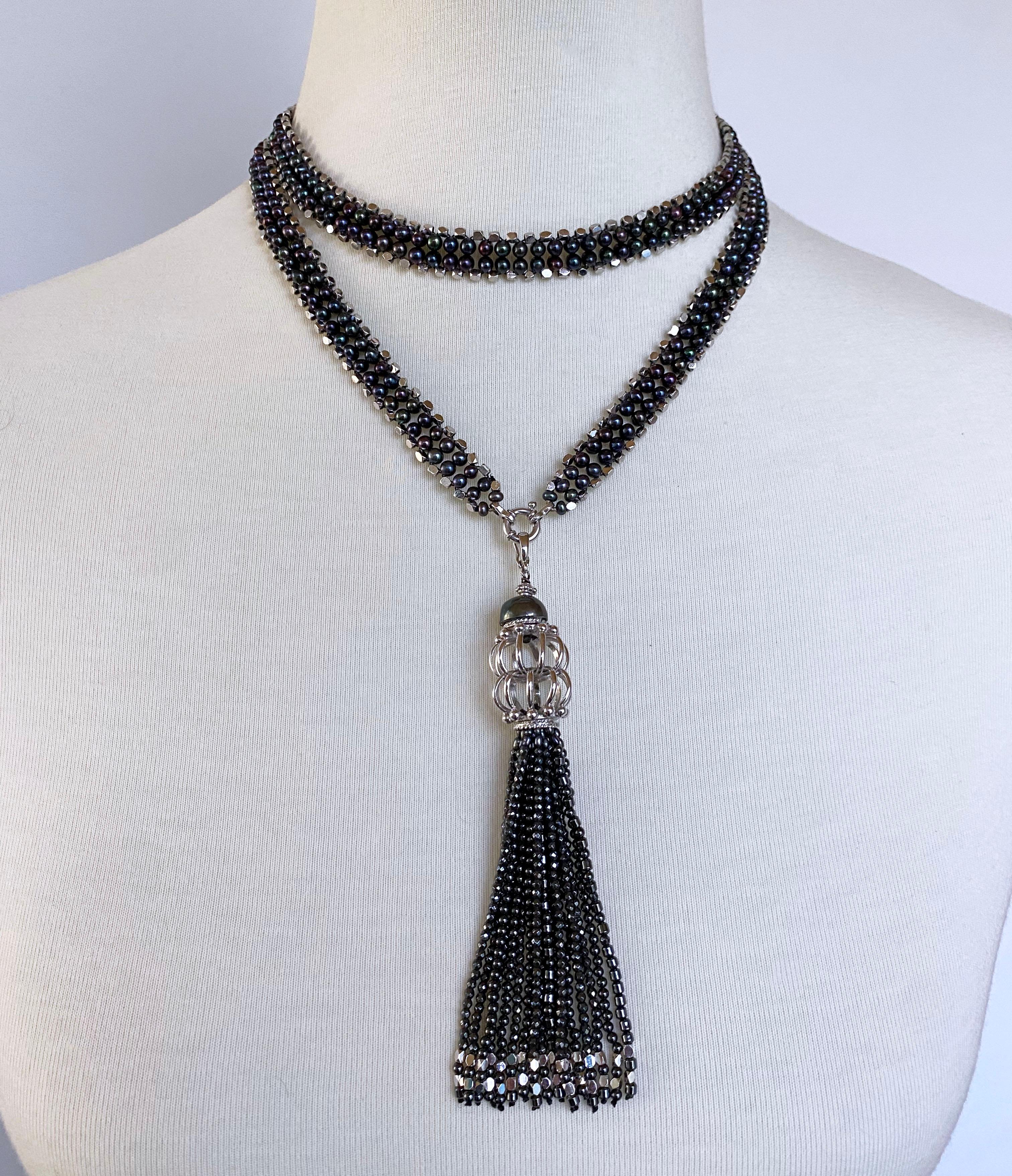 Sautoir Marina J en argent sterling, perles noires et rhodium avec pompon en hématite Neuf - En vente à Los Angeles, CA