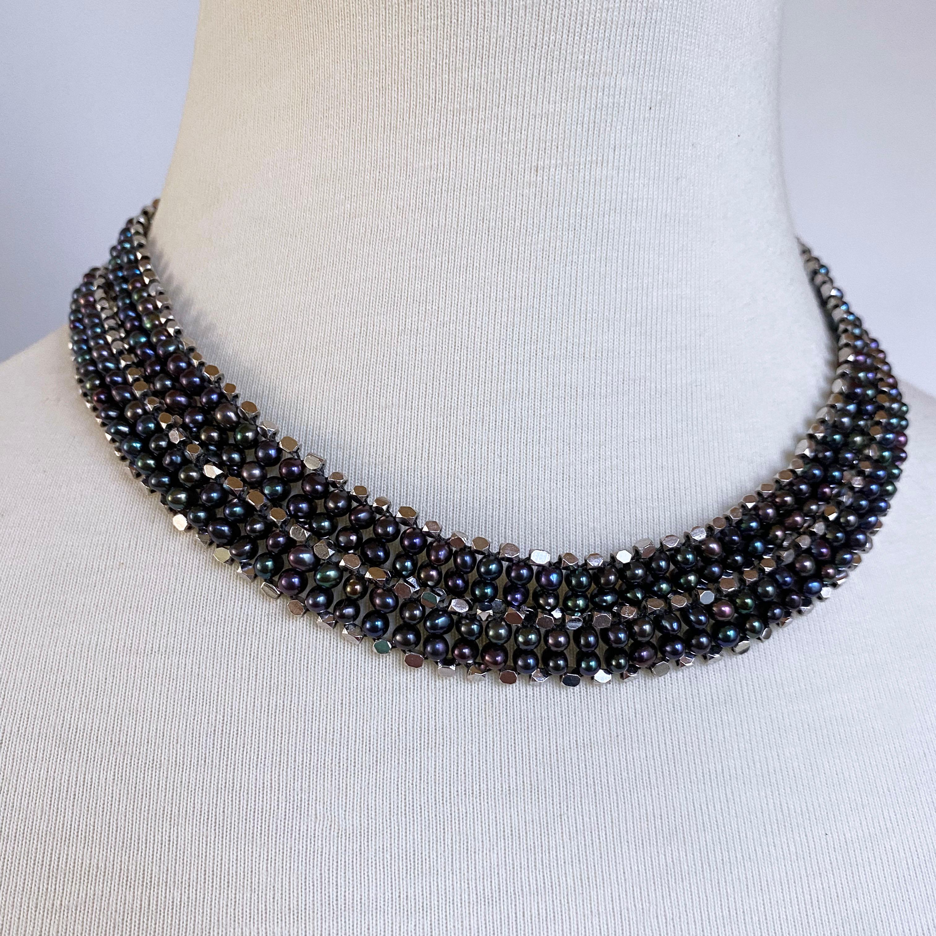 Perle Sautoir Marina J en argent sterling, perles noires et rhodium avec pompon en hématite en vente