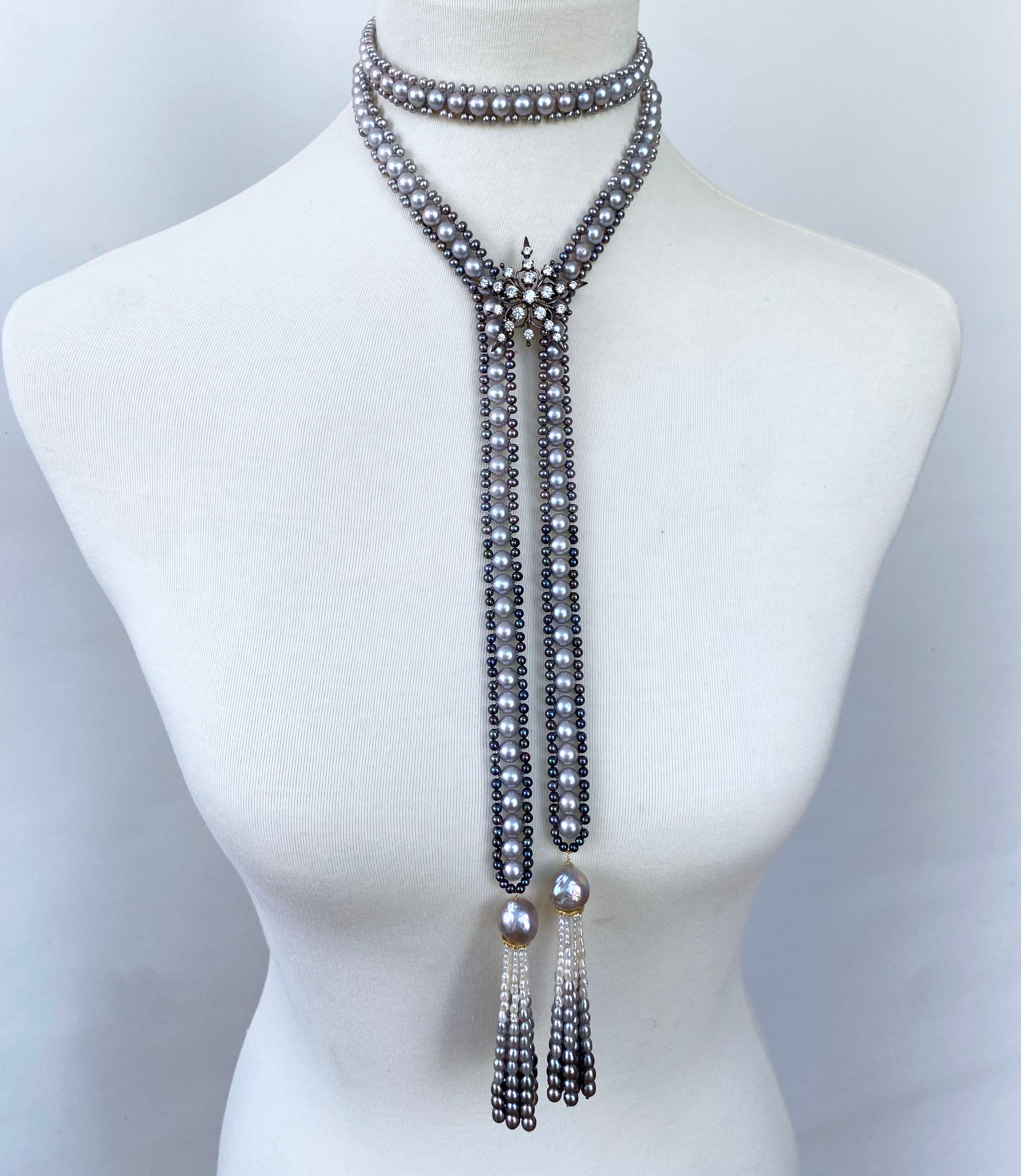 Marina J. Sautoir à perles dégradées noires, blanches et grises avec pompons incrustés de diamants Neuf - En vente à Los Angeles, CA