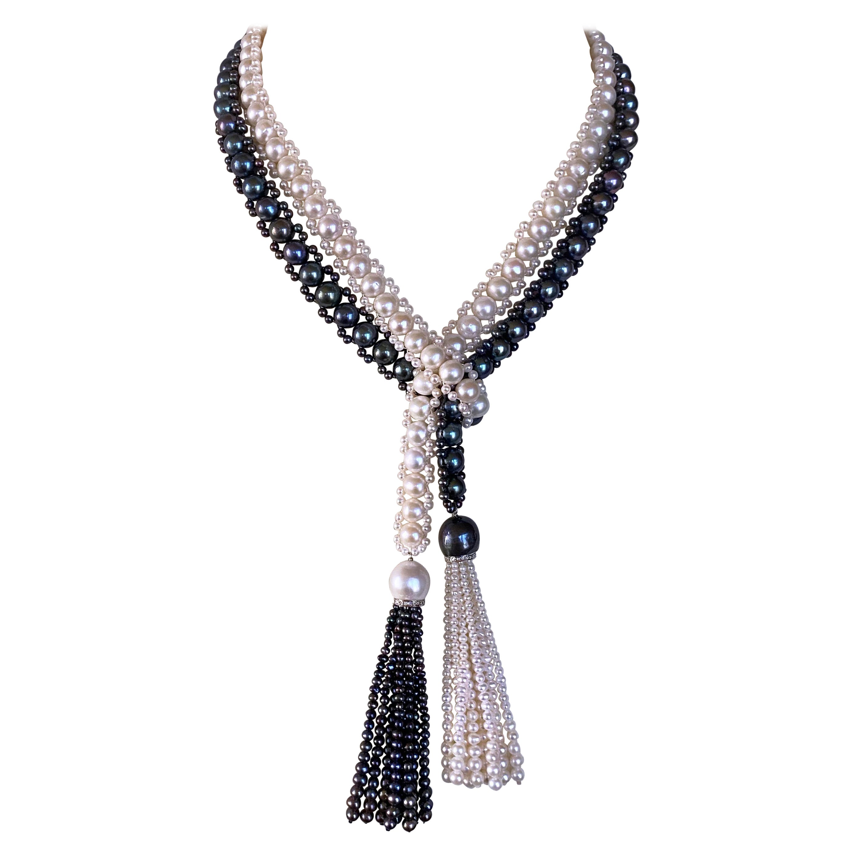 Marina J. Sautoir/Lariat en perles noires et blanches avec diamants et or blanc 14 carats en vente