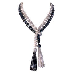 Marina J. Sautoir/Lariat en perles noires et blanches avec diamants et or blanc 14 carats