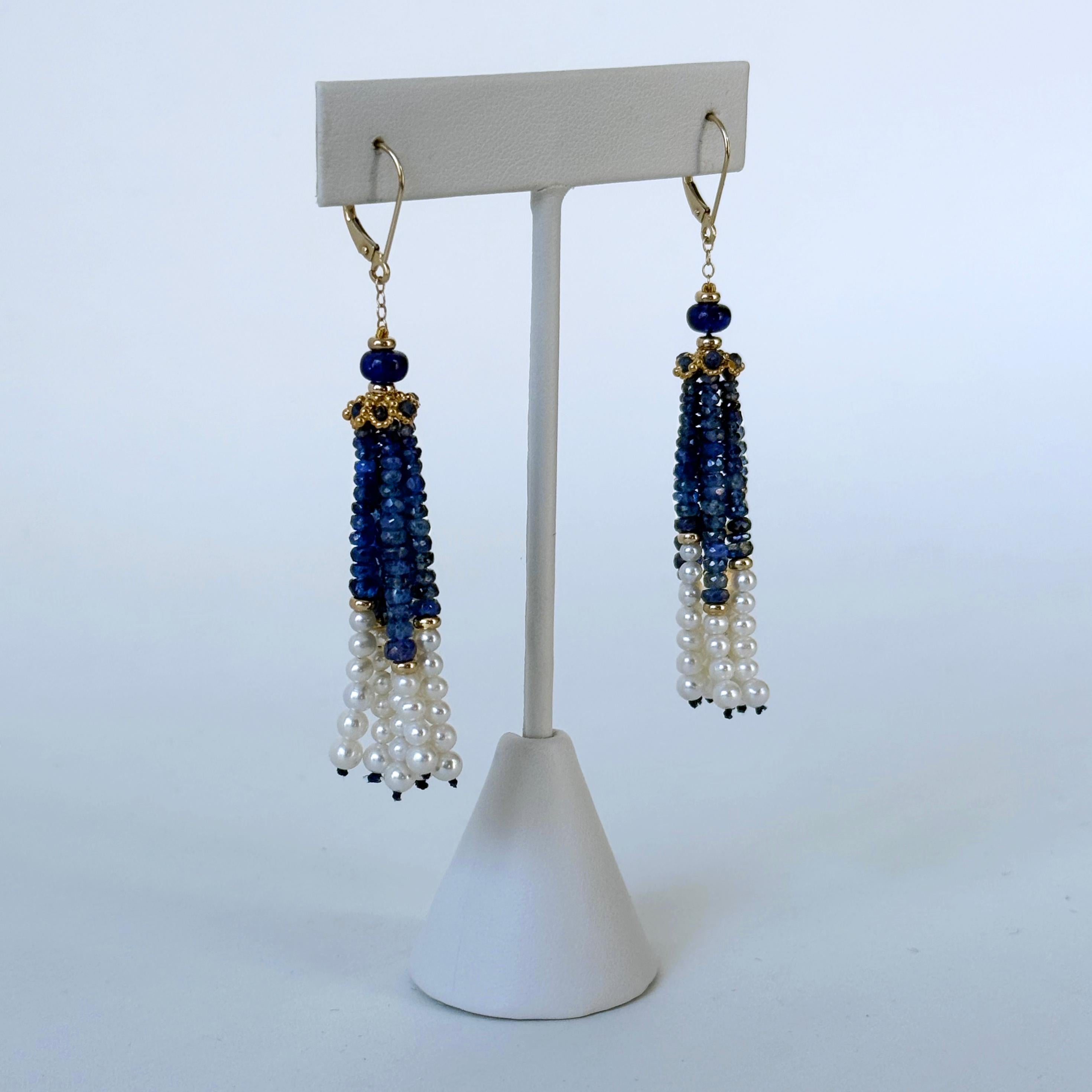 Perle Marina J. Boucles d'oreilles saphir bleu, perle et houppe en 14k avec crochet à levier en vente