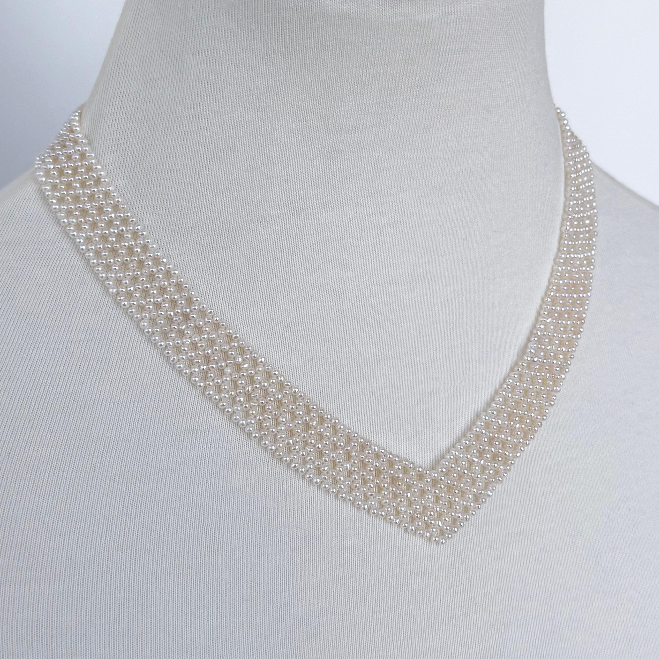 Donna V. J. J. Bridal Collana con perle intrecciate a V con 14k