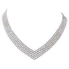 V. J. J. Bridal Collana con perle intrecciate a V con 14k