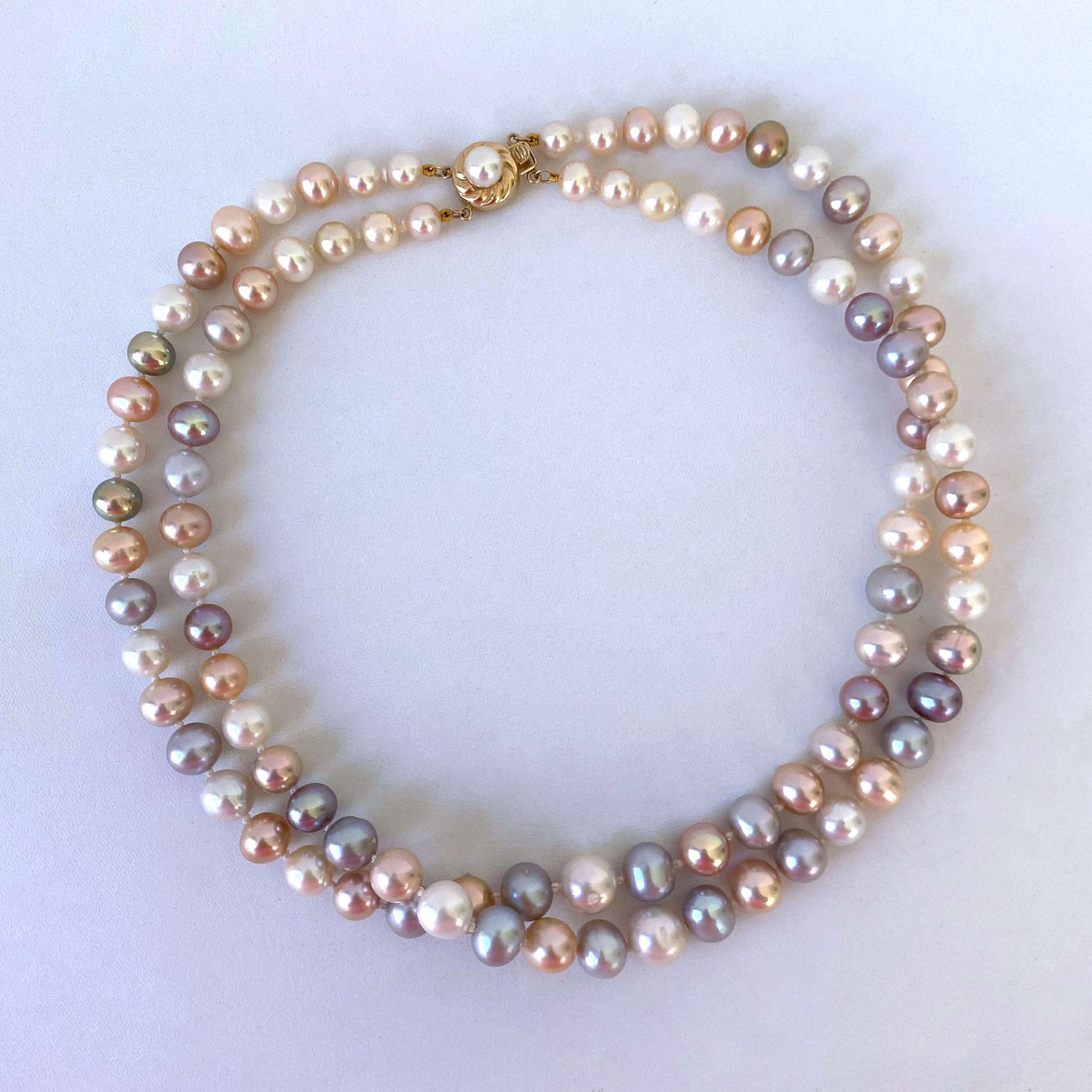 Marina J.  Collana di perle multicolore a due fili con chiusura in oro massiccio 14k In condizioni Nuovo in vendita a Los Angeles, CA