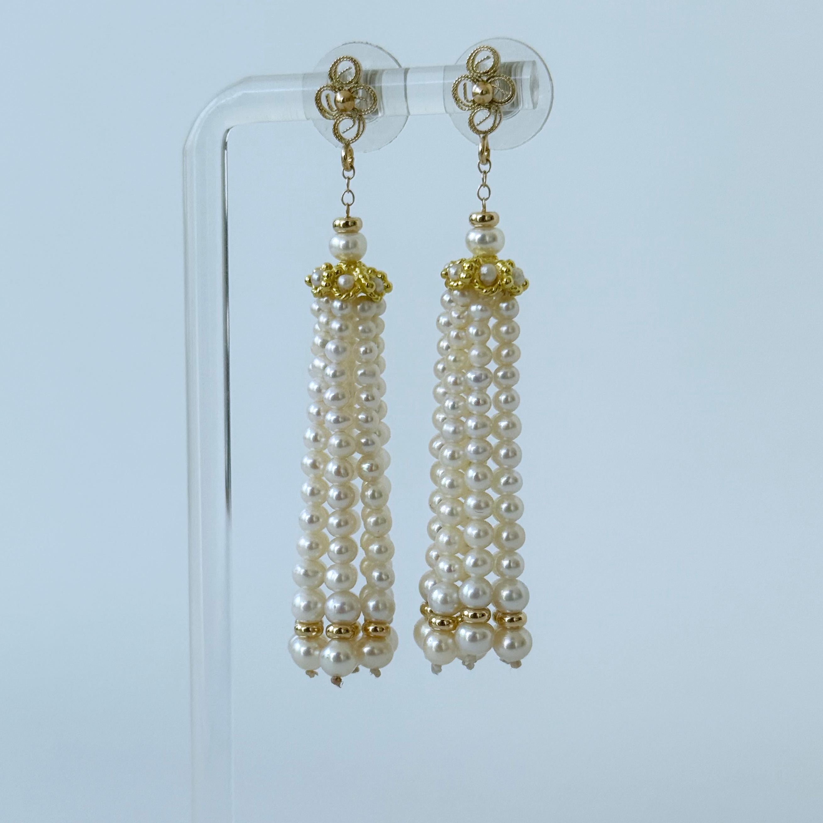 Artigiano Marina J. Orecchini di perle tempestate e graduati con nappe in oro giallo 14k in vendita