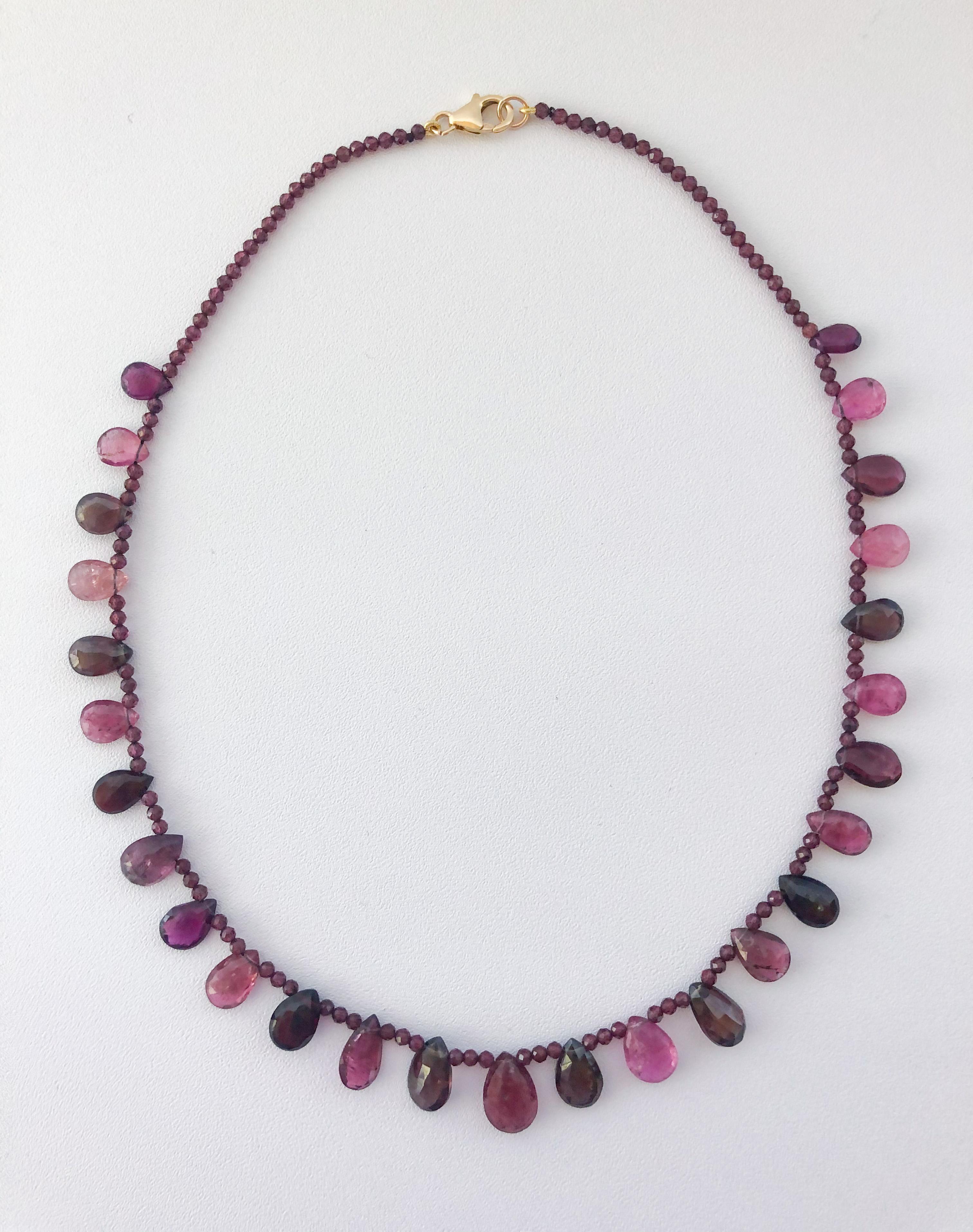 Marina J. Granat und mehrfarbiger rosa Turmalin Halskette mit Silberverschluss (Kunsthandwerker*in) im Angebot