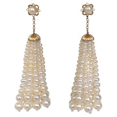 Marina J. Orecchini con perle graduate e nappe in oro giallo massiccio 14k