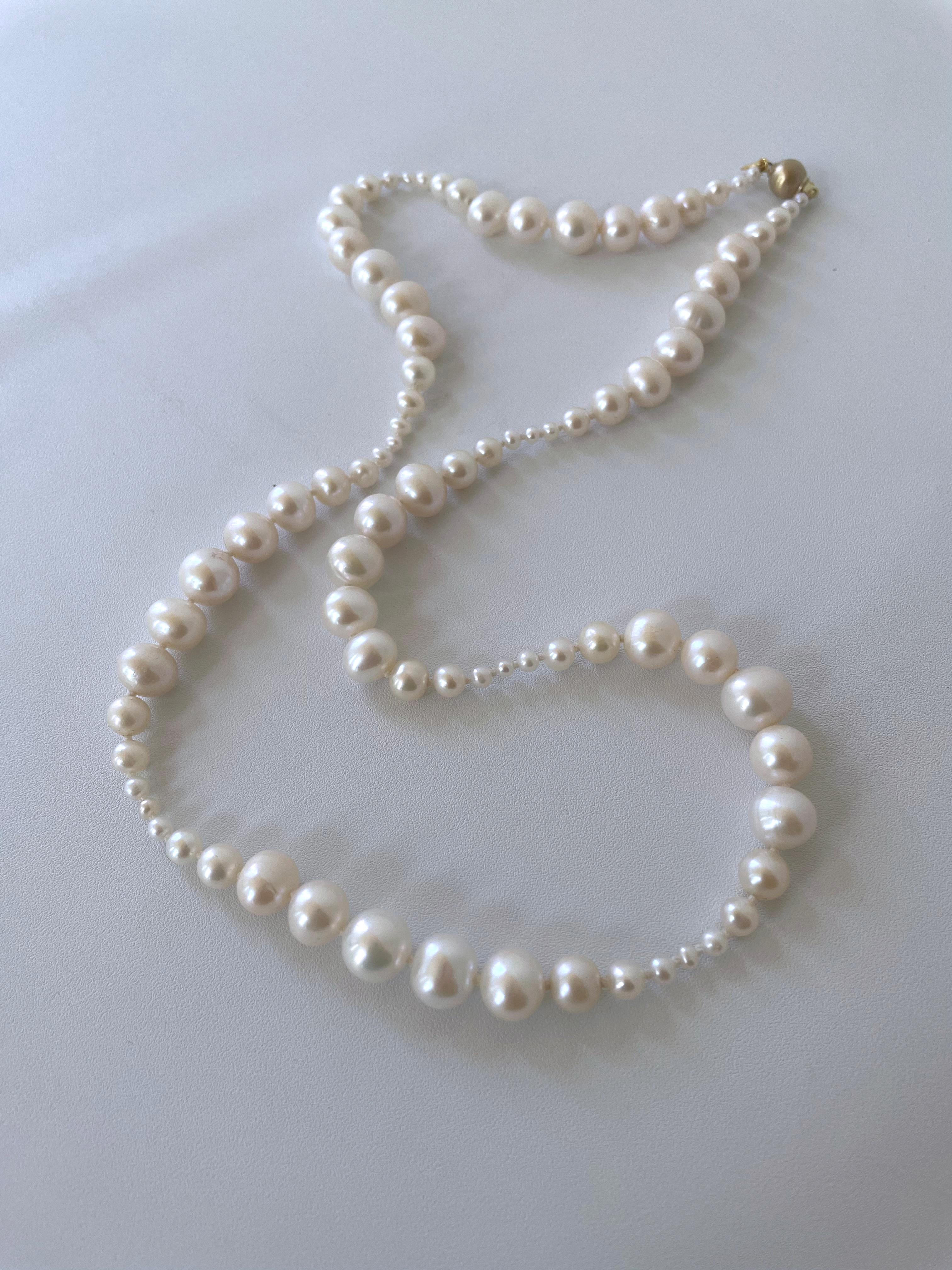 Marina J. Graduated Pearl Necklace with 14k Yellow Gold Clasp For Sale 2