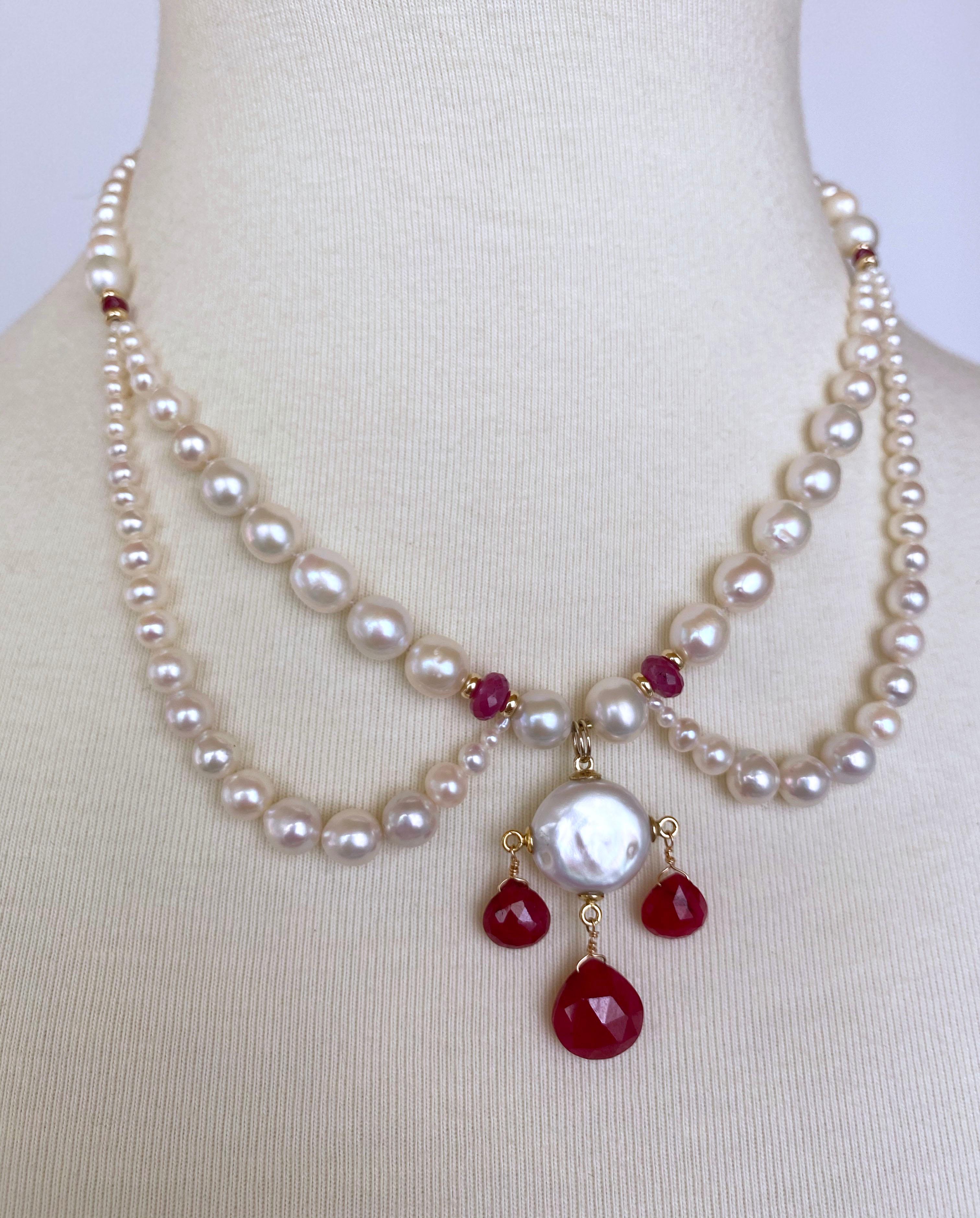 Marina J., Chandelier-Halskette, abgestufte Perle, Rubin und 14K Gelbgold (Kunsthandwerker*in)