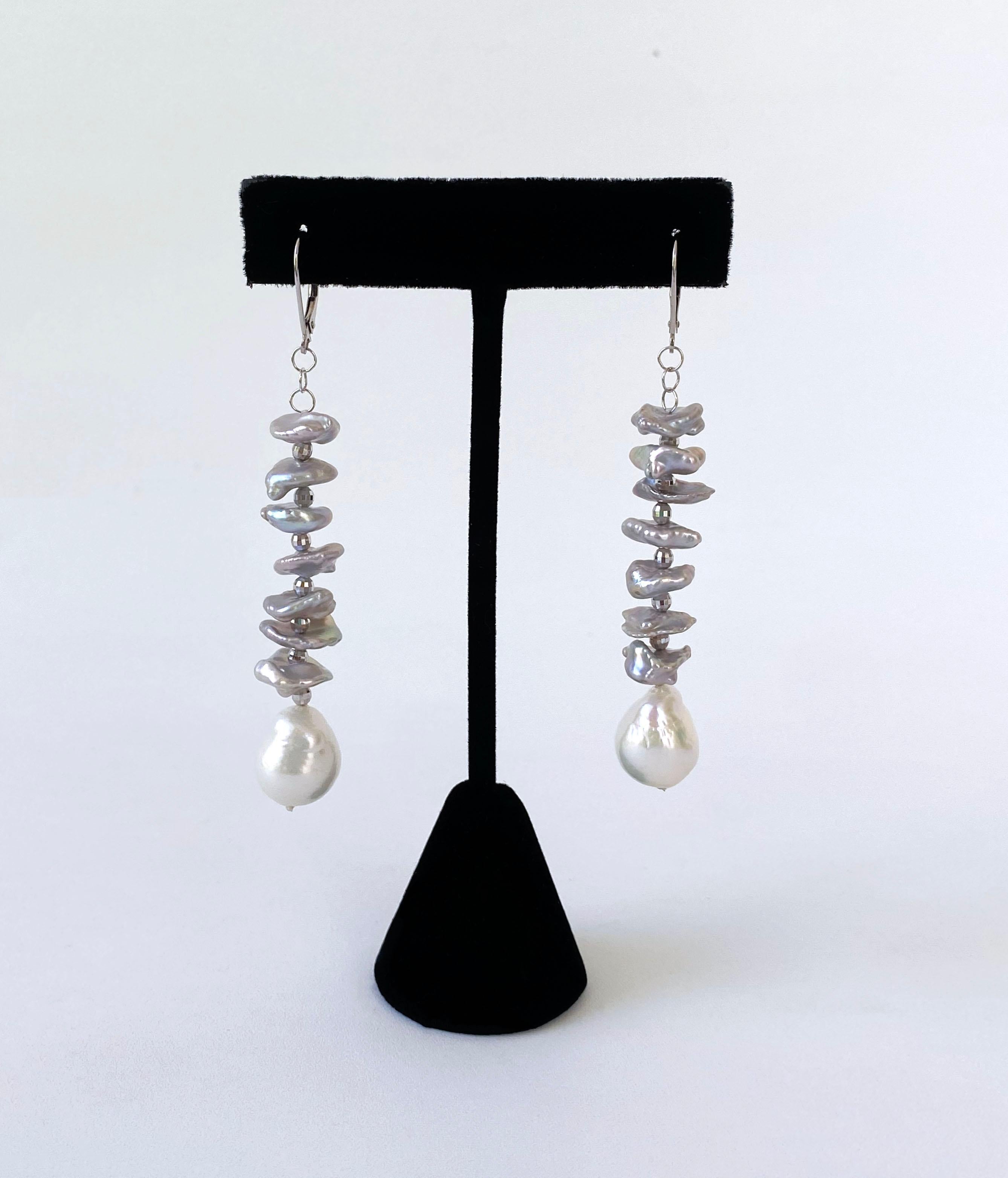 Marina J. Pendants d'oreilles en perles grises avec crochets à l'arrière en or blanc 14 carats massif Neuf - En vente à Los Angeles, CA