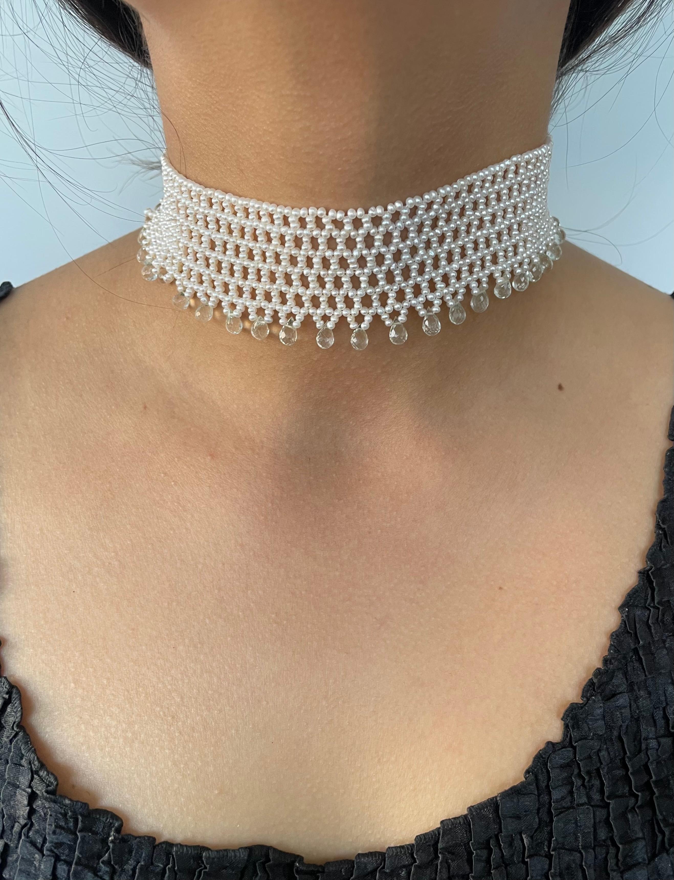 Marina J., gewebtes Choker aus Spitze mit Aquamarin-Briolettes und Schiebeverschluss (Kunsthandwerker*in) im Angebot