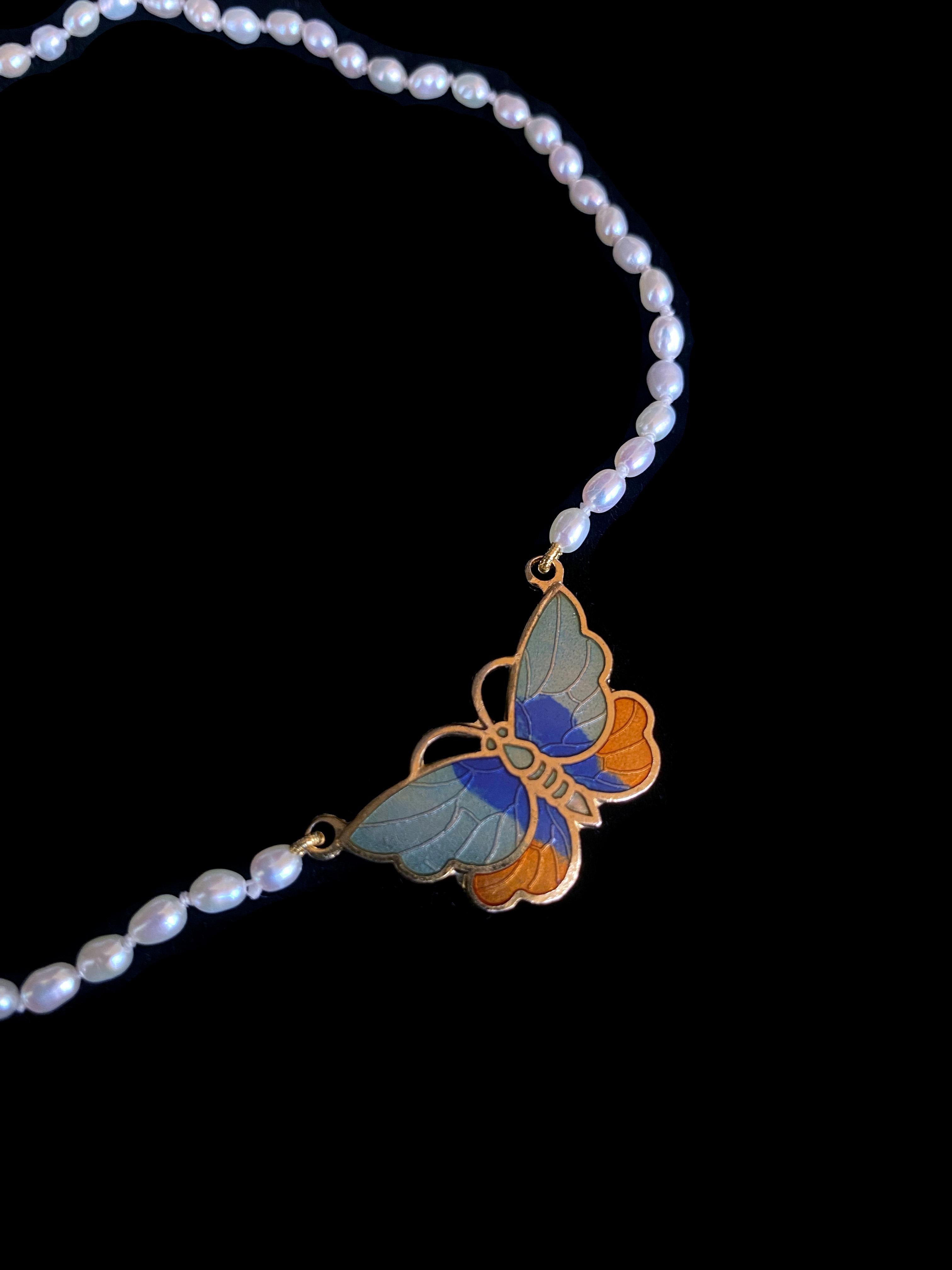 Marina J. Little Girl's Perlen-Halskette mit Schmetterlingsanhänger (Kunsthandwerker*in) im Angebot