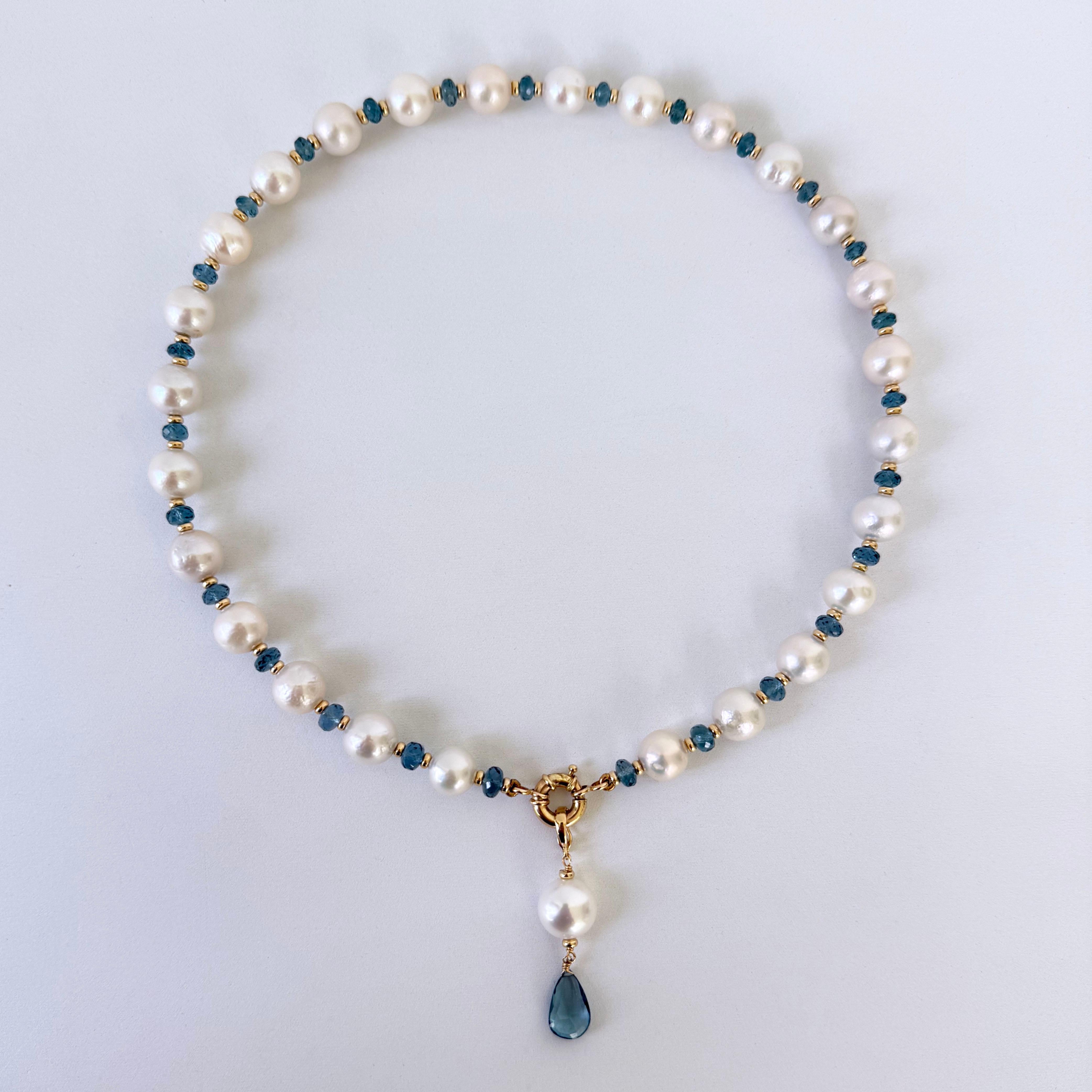 Marina J London Topacio azul, oro amarillo de 14k y collar de perlas con gota extraíble en venta 1