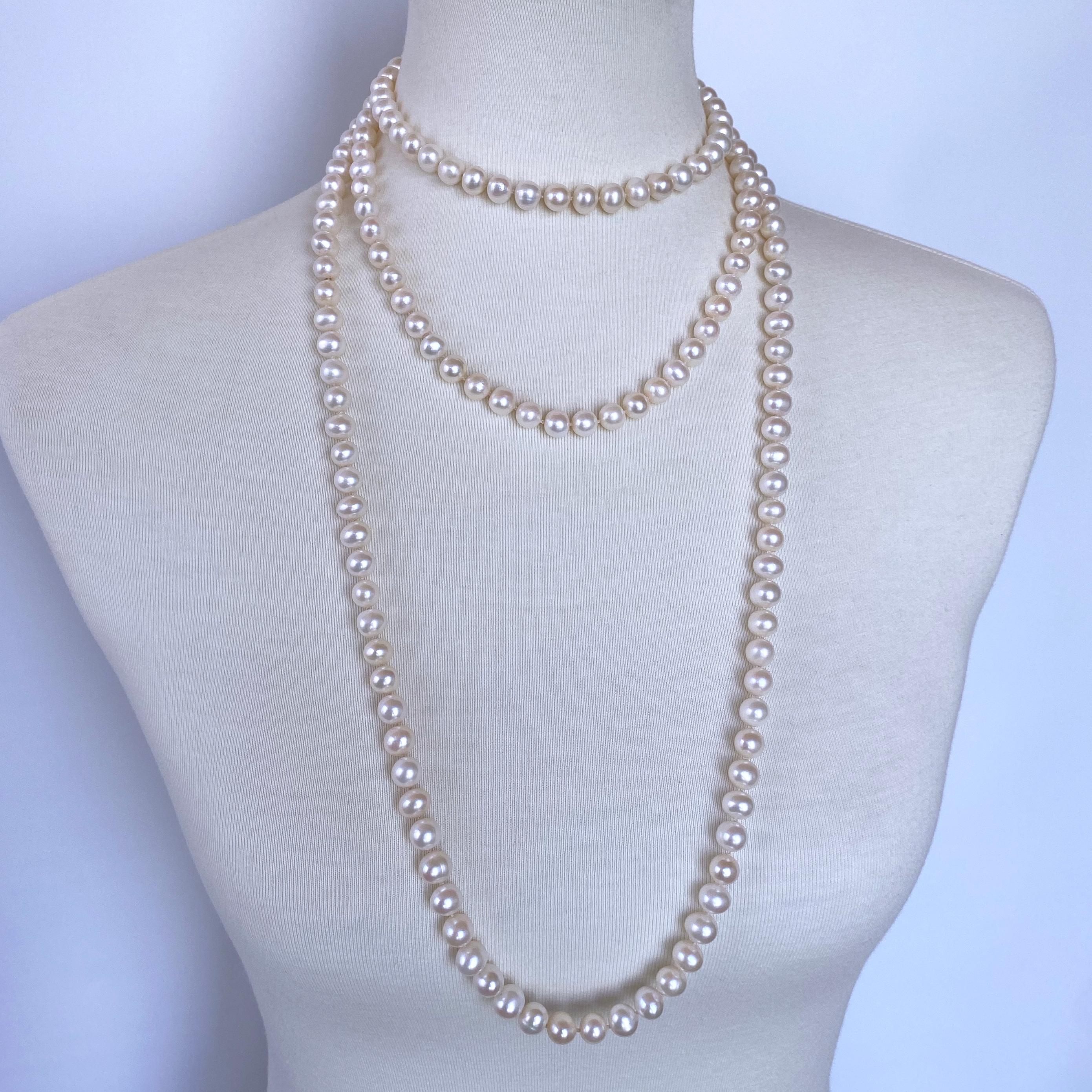 long knotted pearl necklace