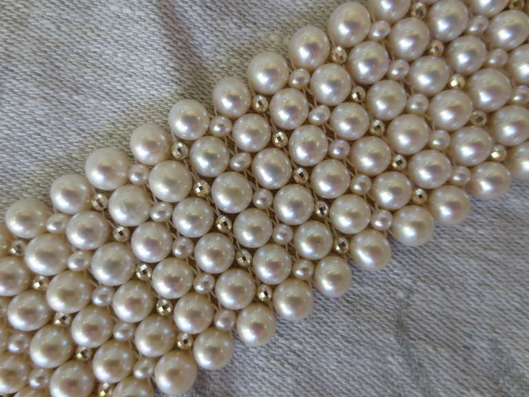Perle Marina J Bracelet de perles tissées à plusieurs rangs et fermoir en argent plaqué rhodium avec perles en vente