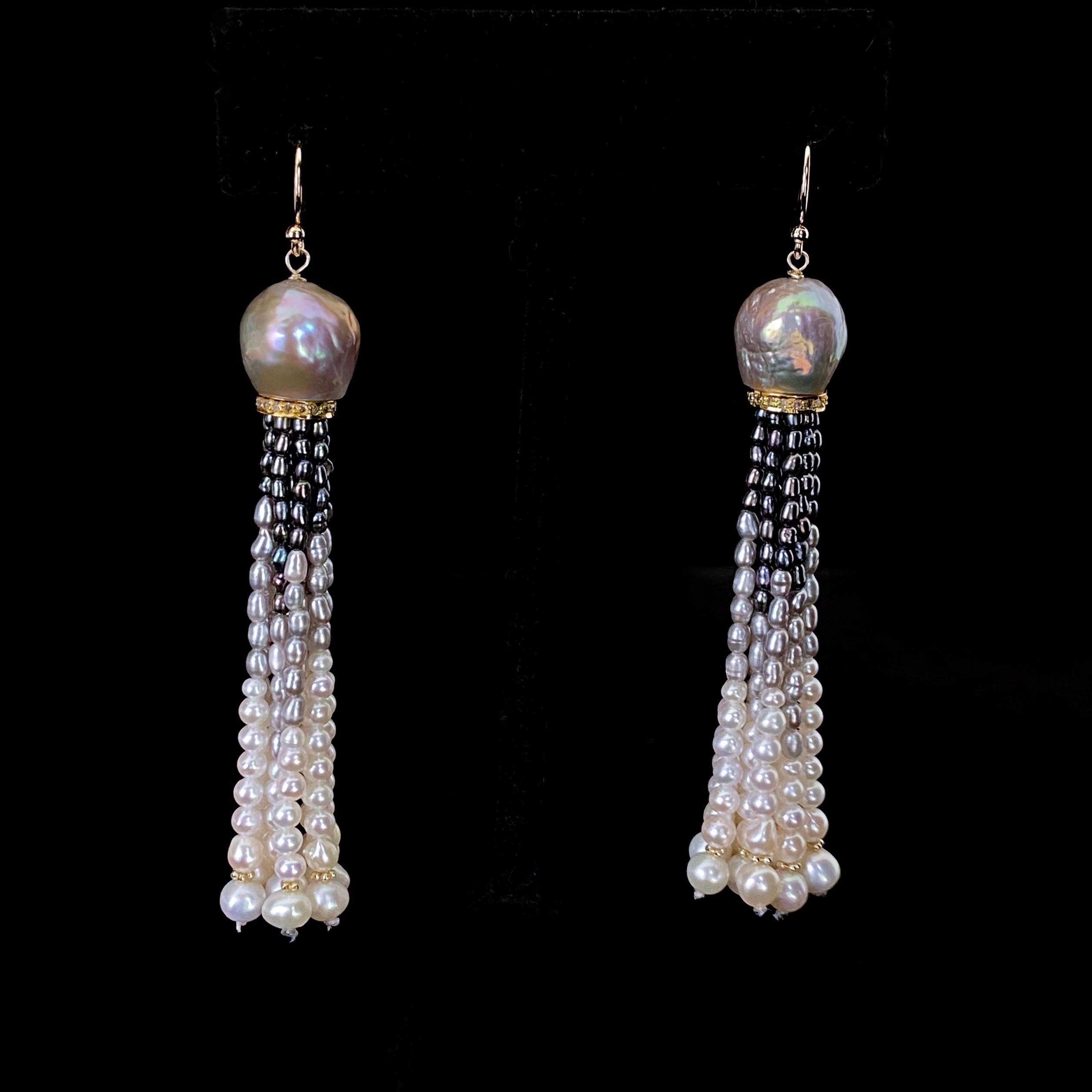 Marina J. Boucles d'oreilles à pampilles dégradées avec diamants et crochets en or 14 carats massif Pour femmes en vente