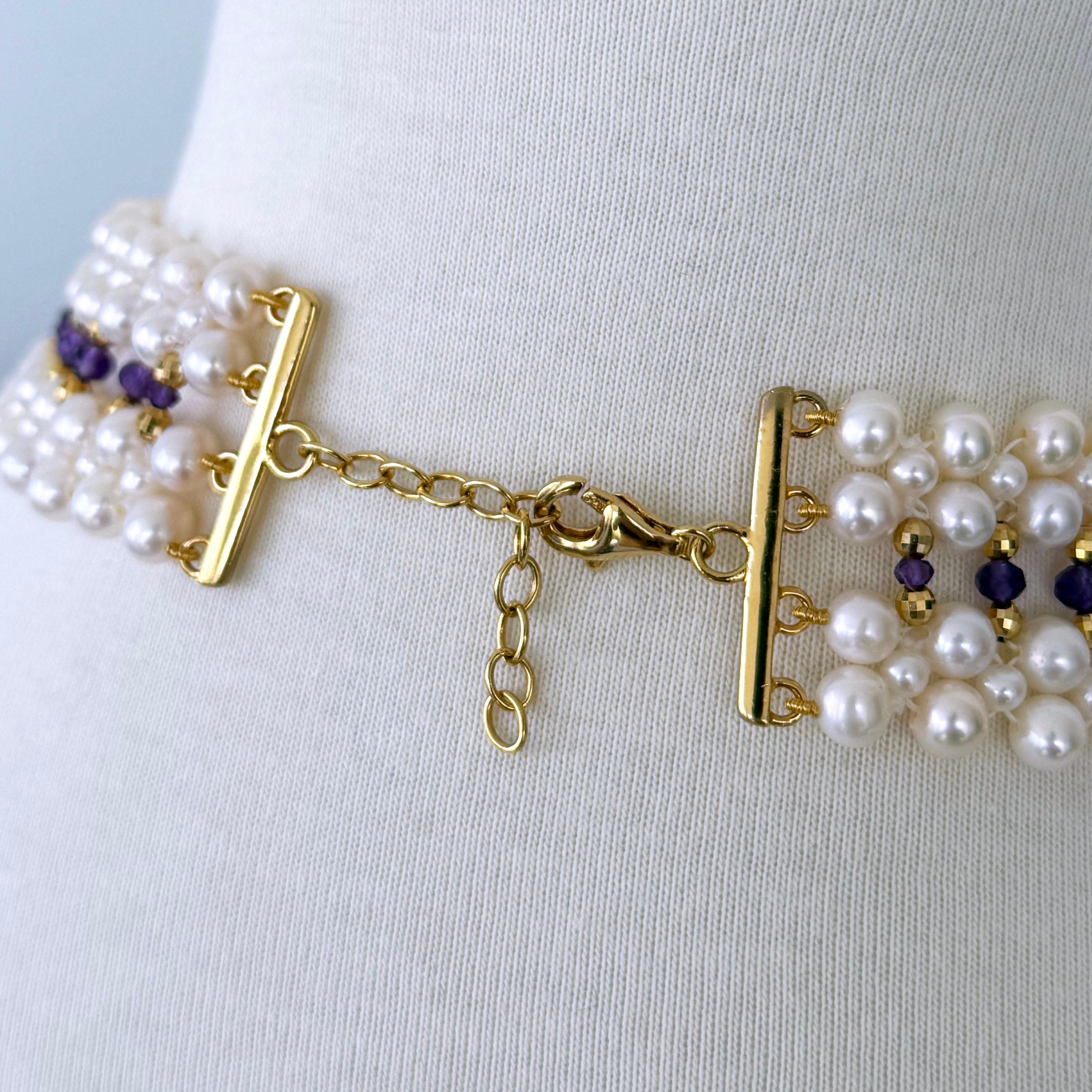 Marina J. Collana con perle, ametista e argento placcato 18k con centro floreale. in vendita 2