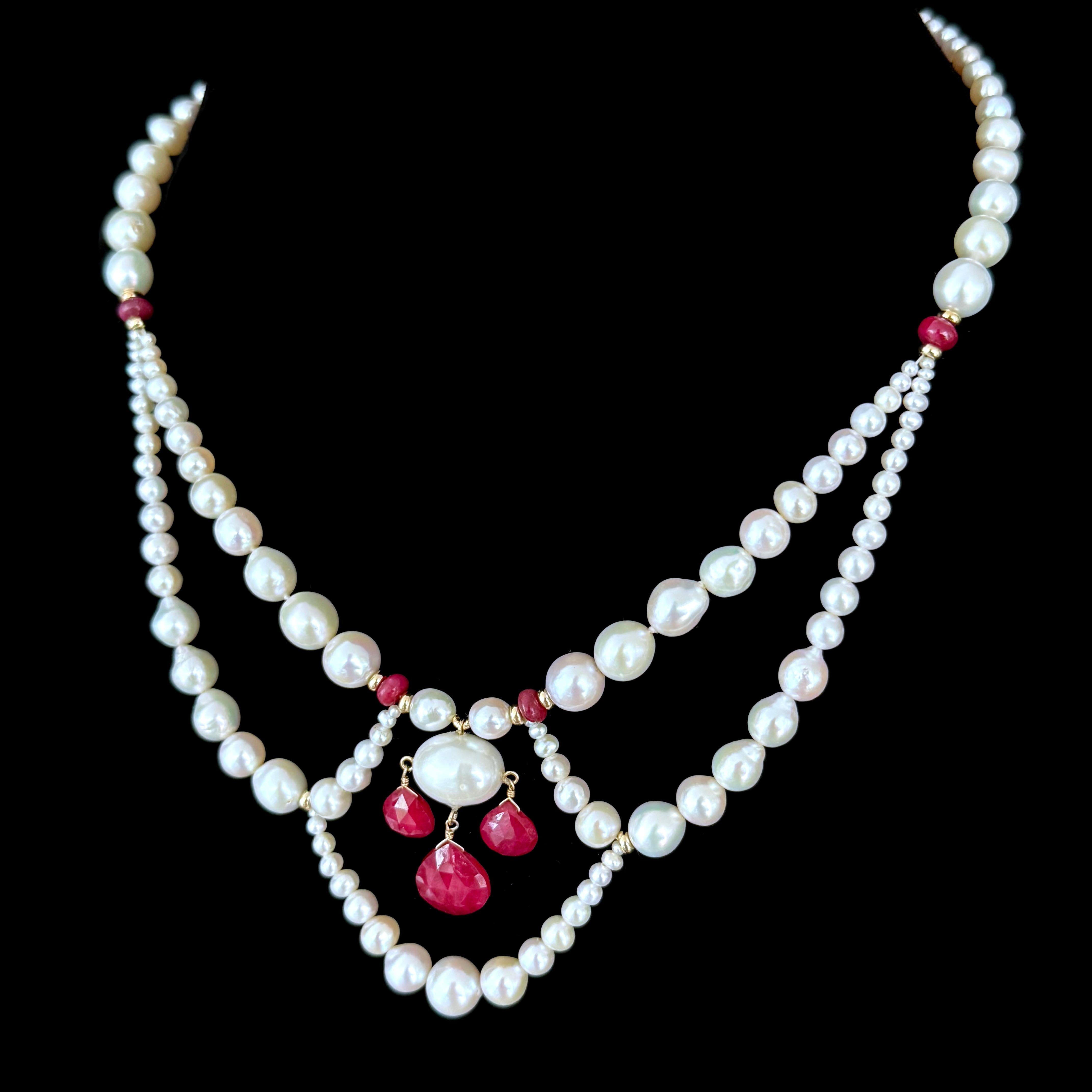 Donna Marina J. Collana con perle e lampadario in rubino con oro massiccio 14k in vendita