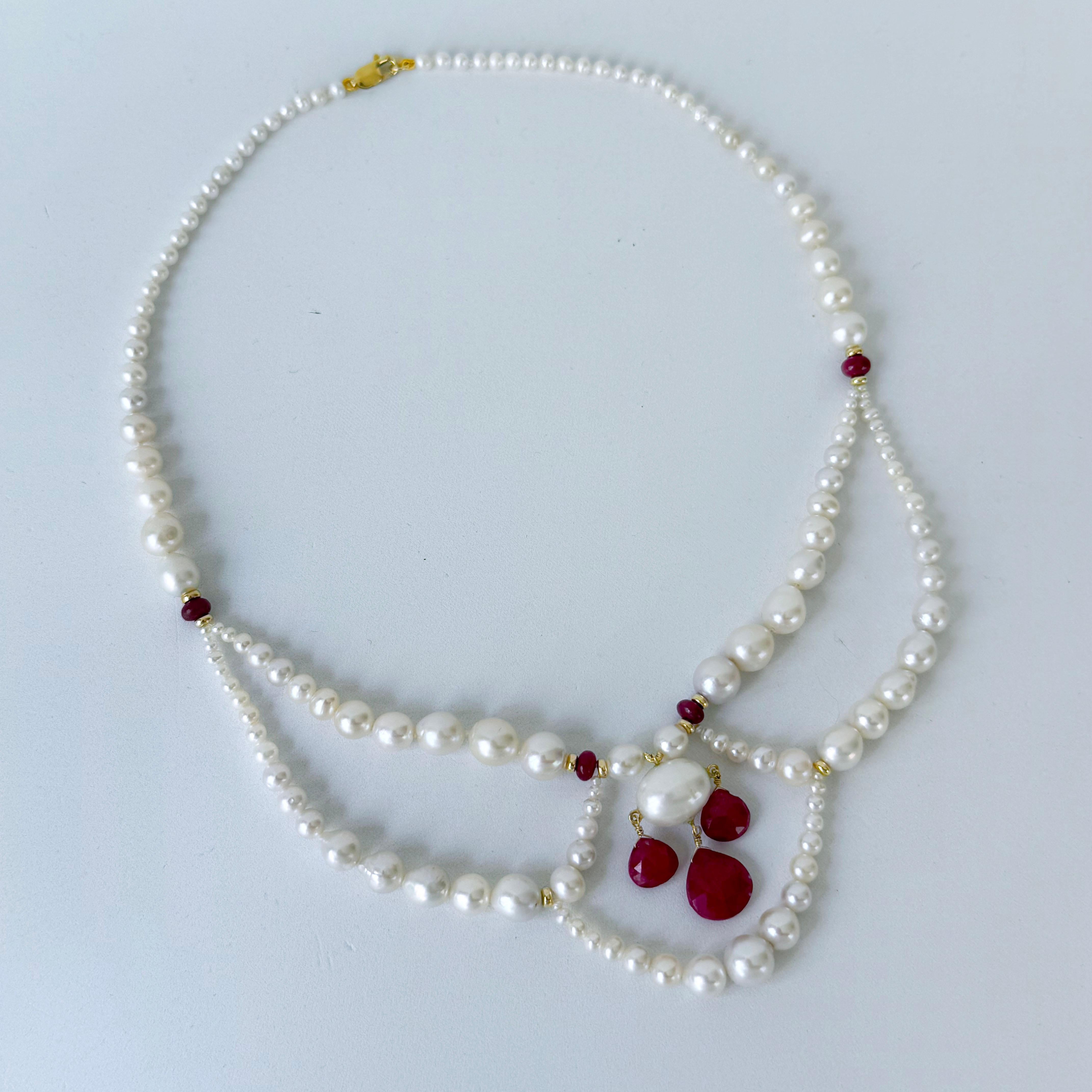 Marina J. Collana con perle e lampadario in rubino con oro massiccio 14k in vendita 1