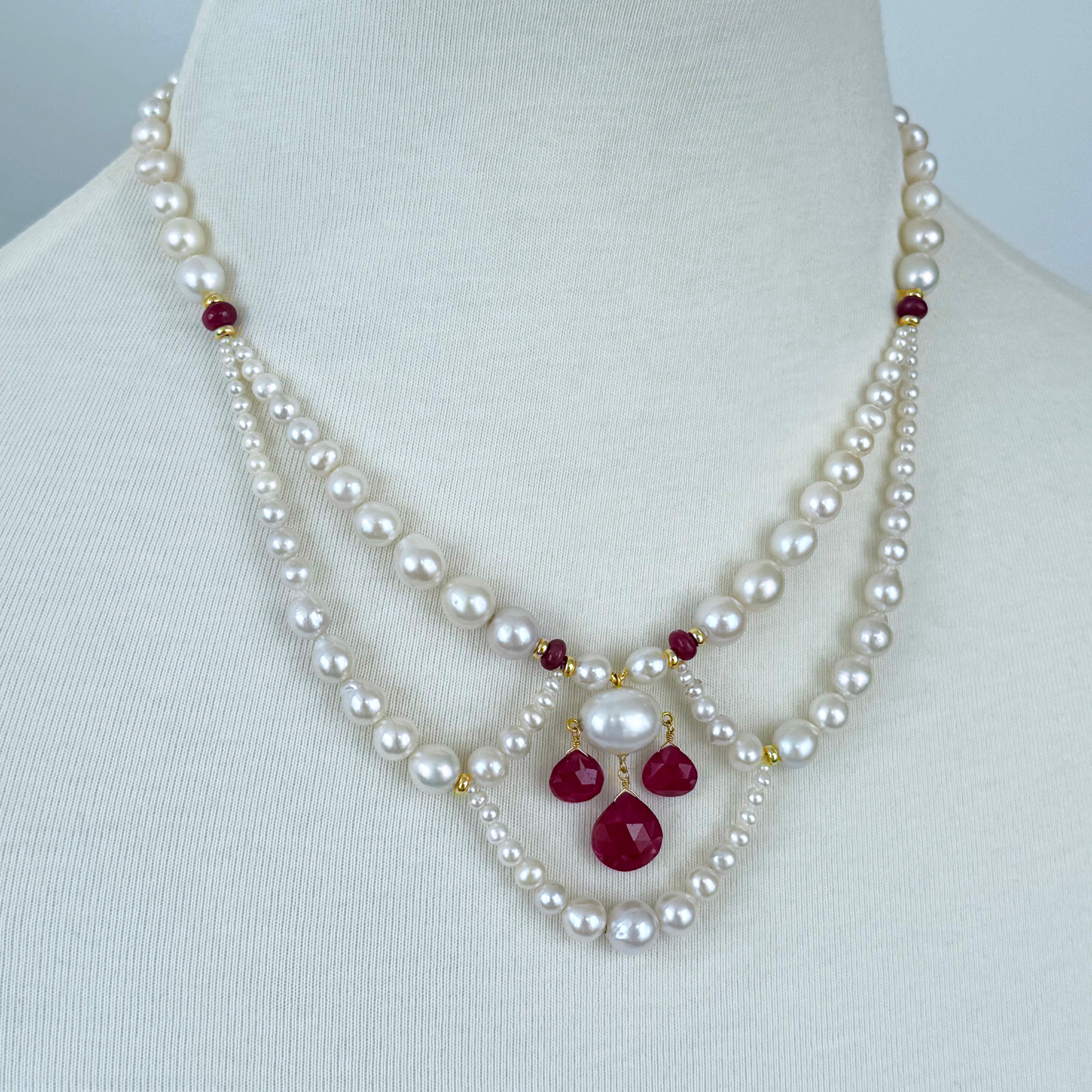 Marina J. Collana con perle e lampadario in rubino con oro massiccio 14k in vendita 2