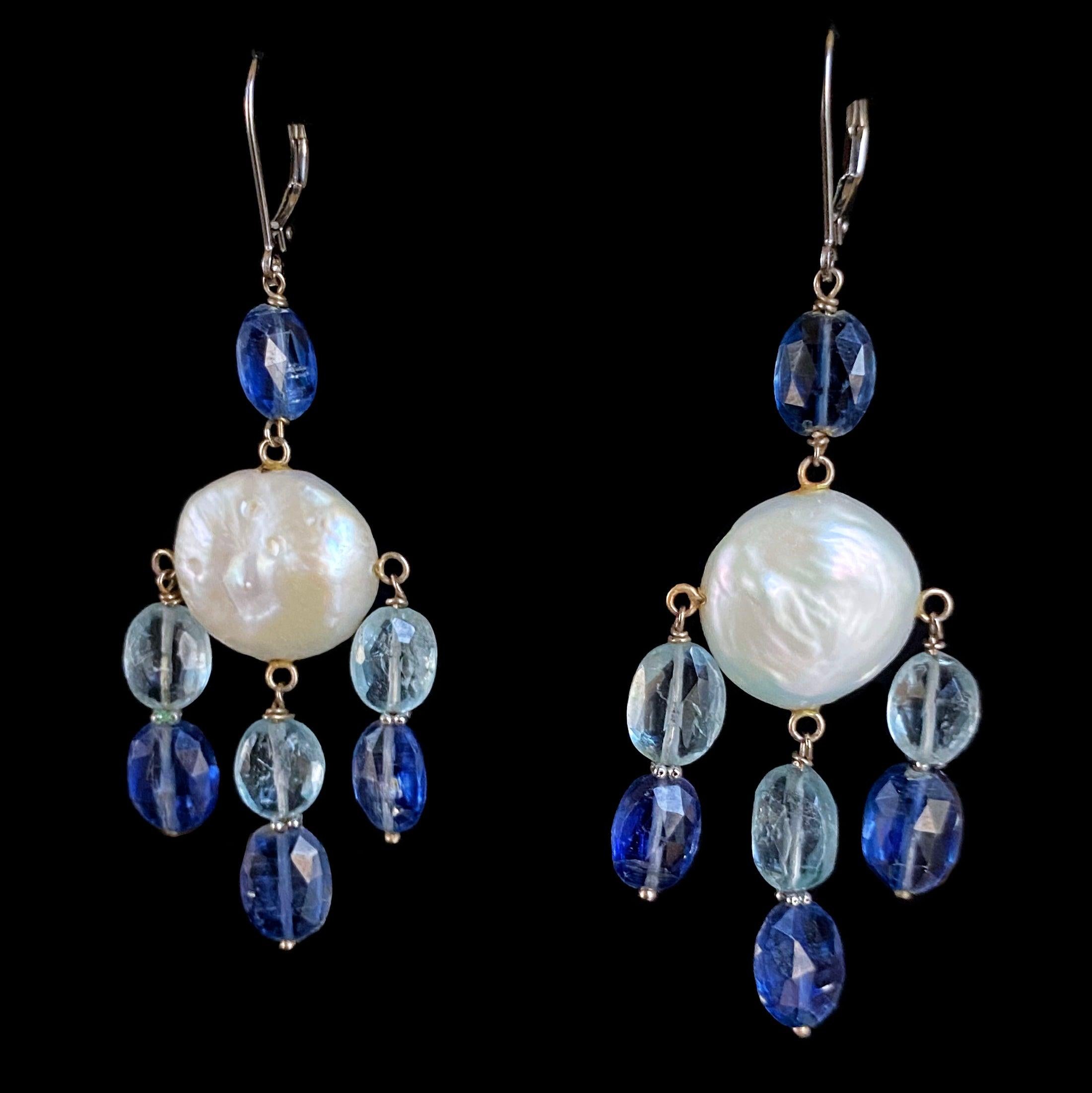 Marina J. Orecchini con perle, kianite e acquamarina con chiusura a leva e oro bianco 14k In condizioni Nuovo in vendita a Los Angeles, CA