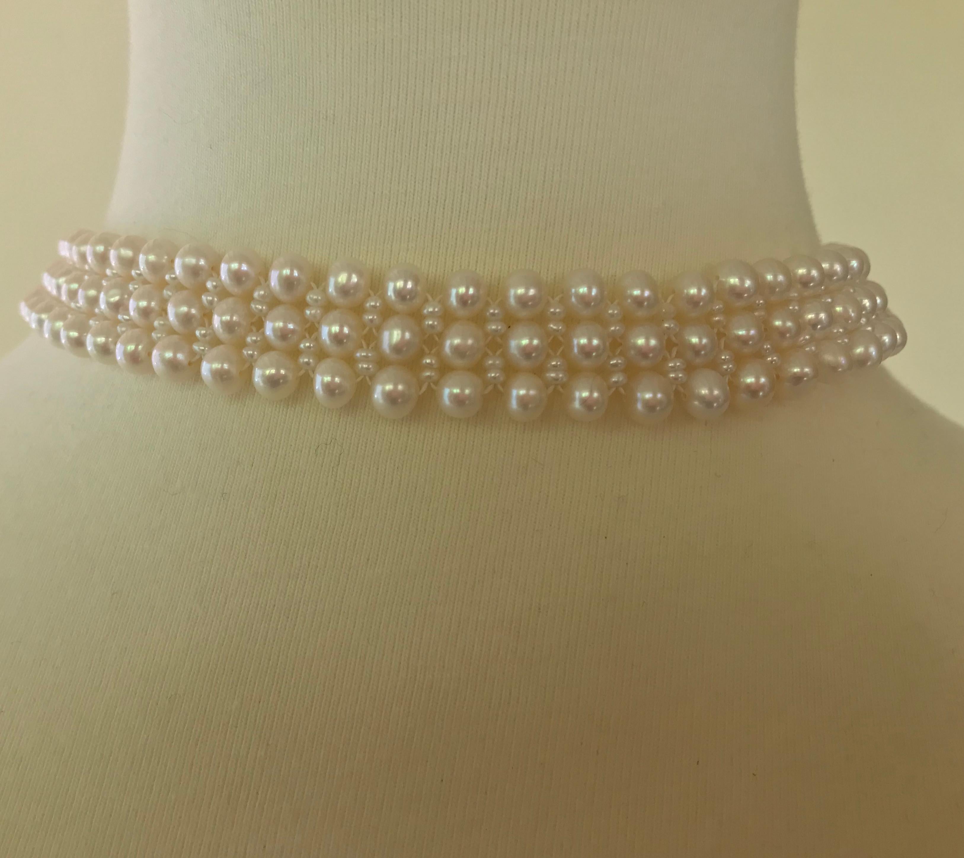 Marina J. Collier de perles avec bracelet central vintage en or jaune 14 carats et émeraudes en vente 6