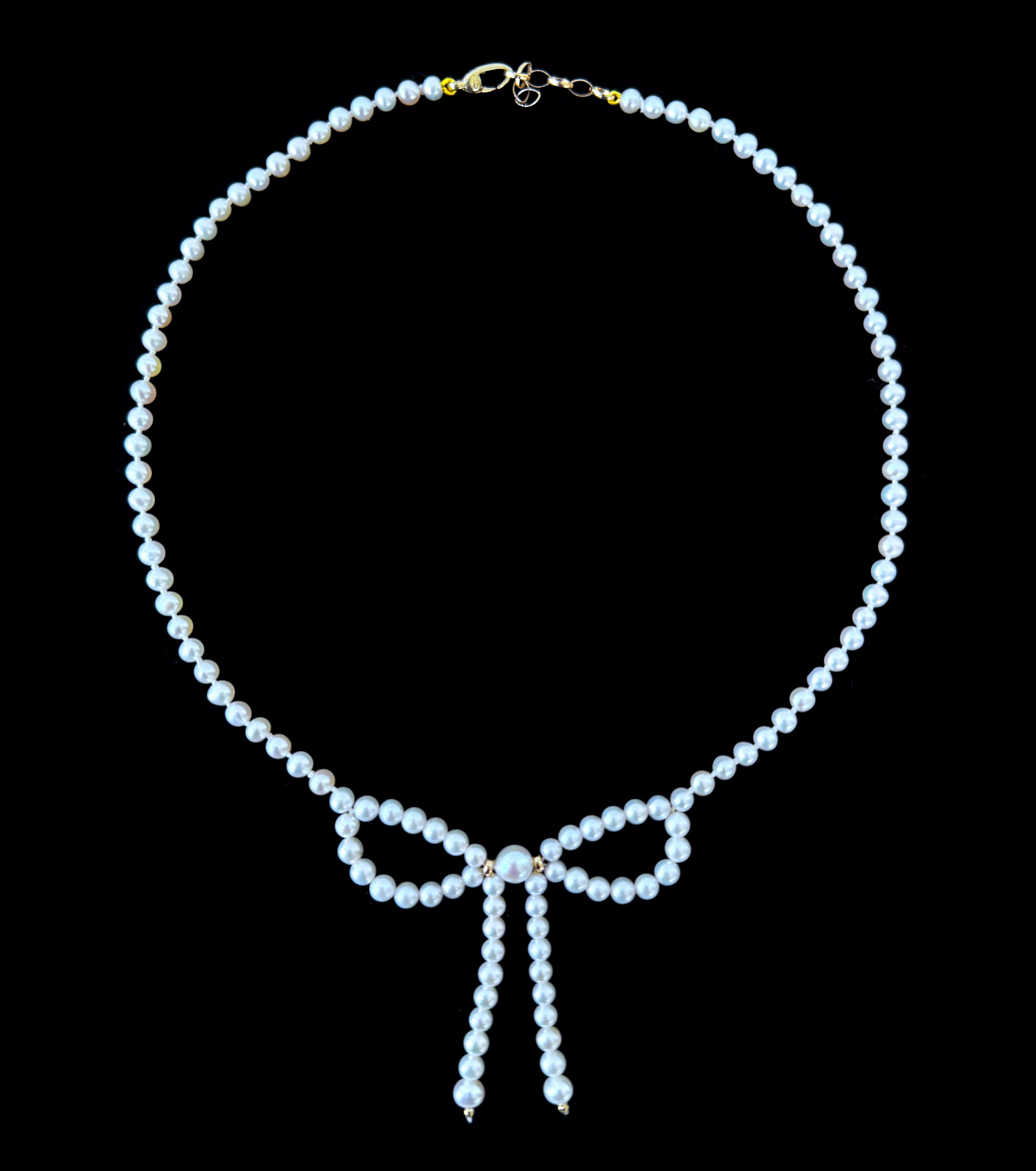 Bead Marina J. Pearl & Solid 14k Yellow Gold Accented Bow Necklace For Sale