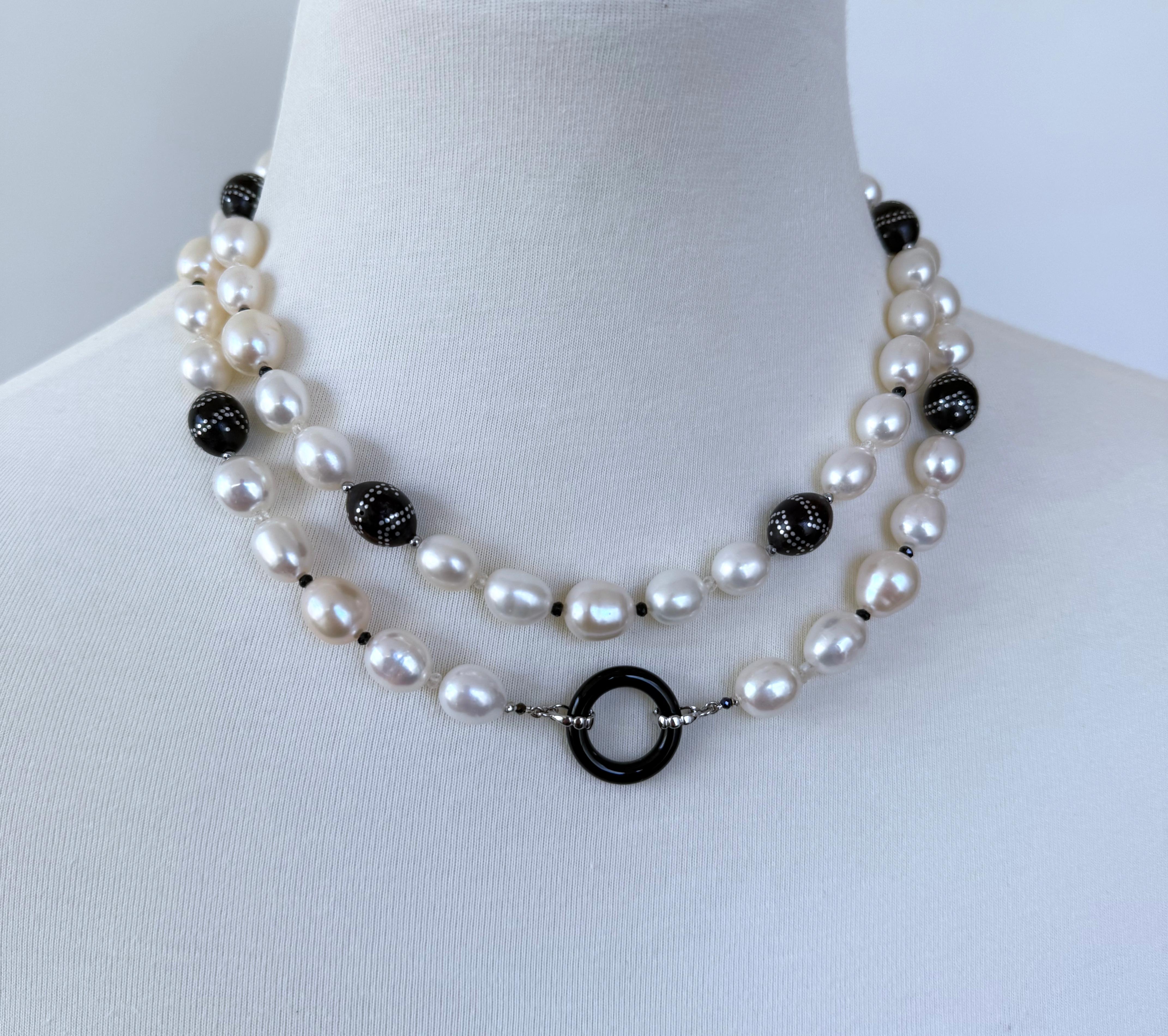 Marina J. Perla, oro bianco massiccio, onice nera &  Perline di preoccupazione Sautoir In condizioni Nuovo in vendita a Los Angeles, CA