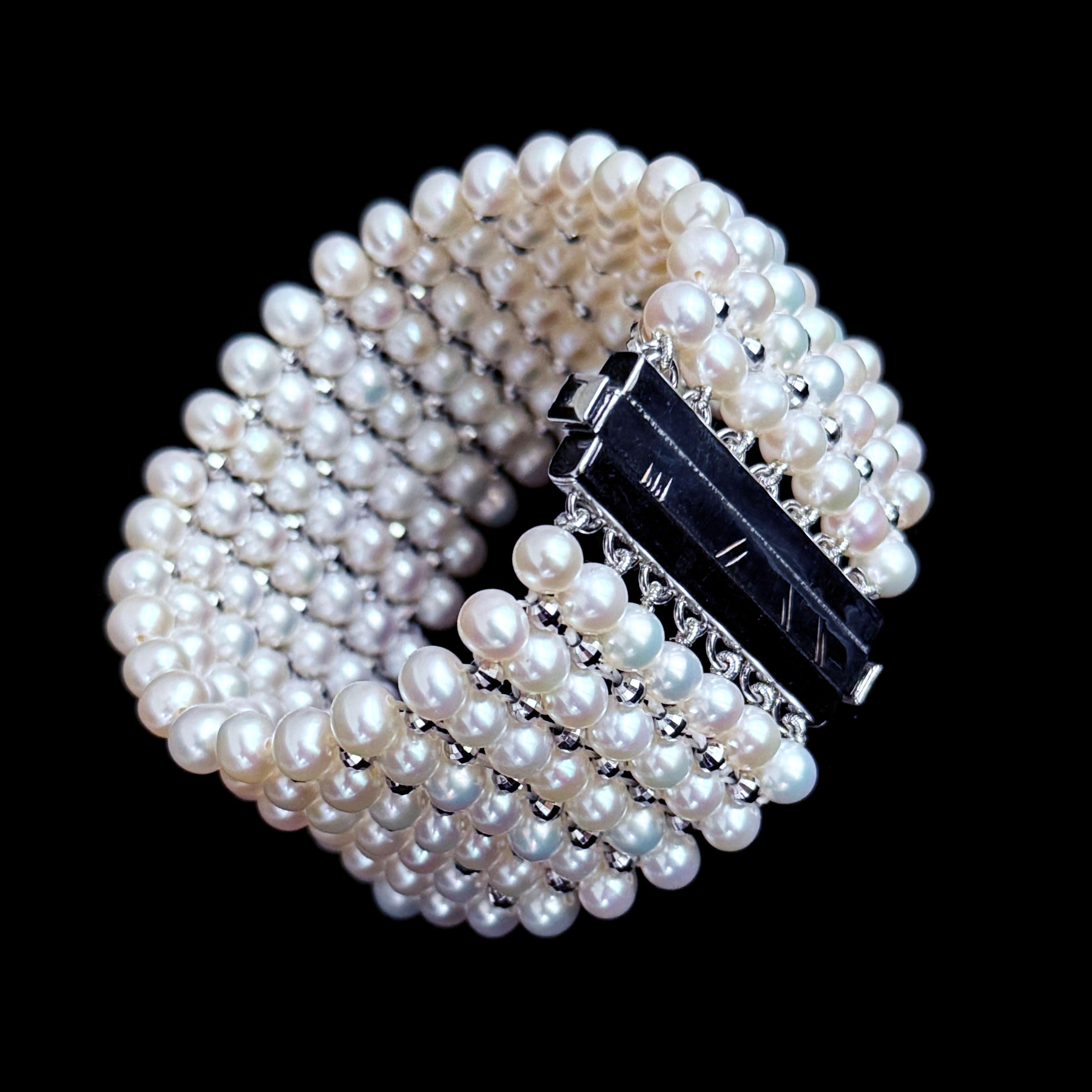 Marina J. Bracciale con perle intrecciate e argento sfaccettato - Perline placcate in rodio in vendita 2