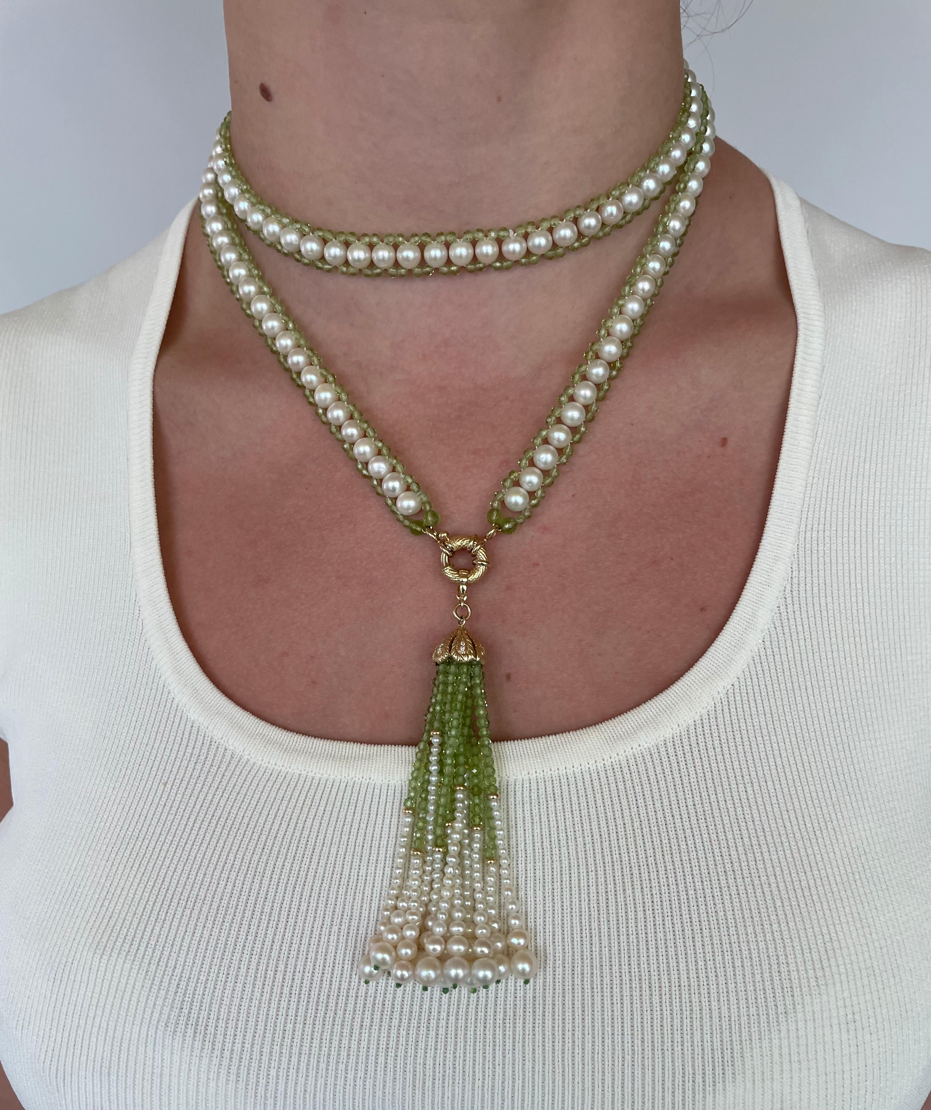 Artigiano Marina J. Sautoir intrecciato con peridoto e perle e nappina incrostata di diamanti 14k in vendita